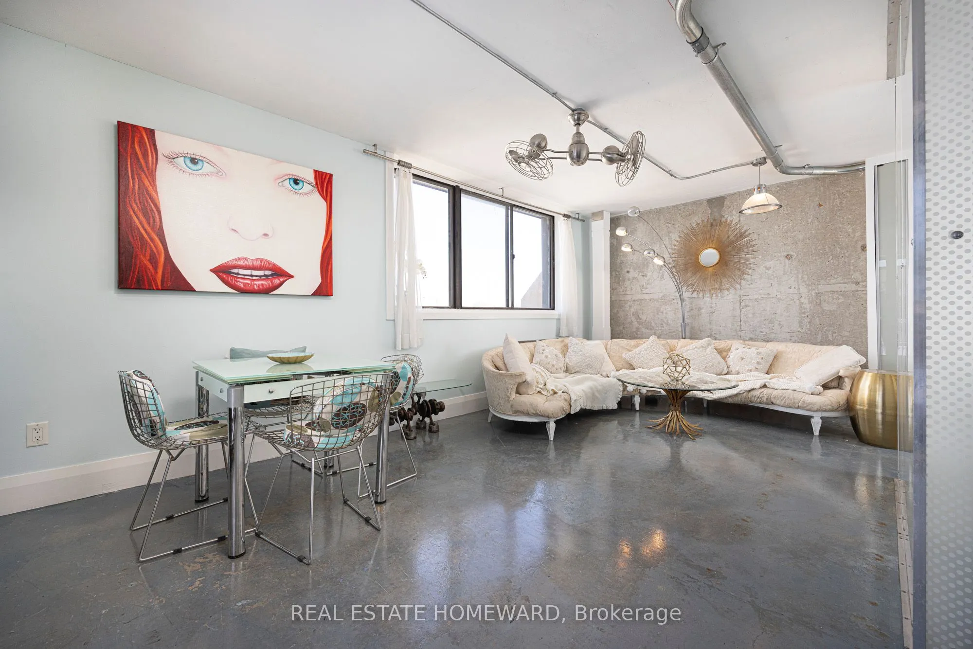 665 Kennedy Road, #702