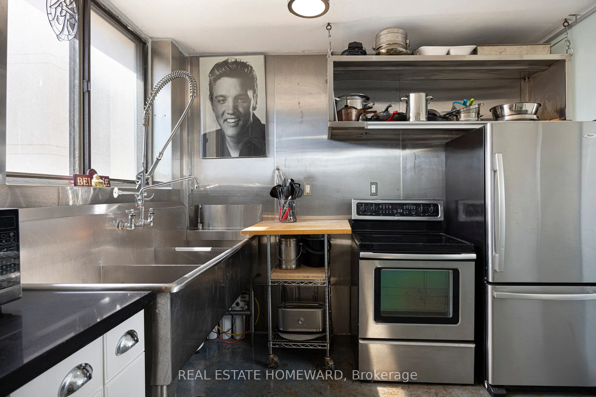 665 Kennedy Road, #702
