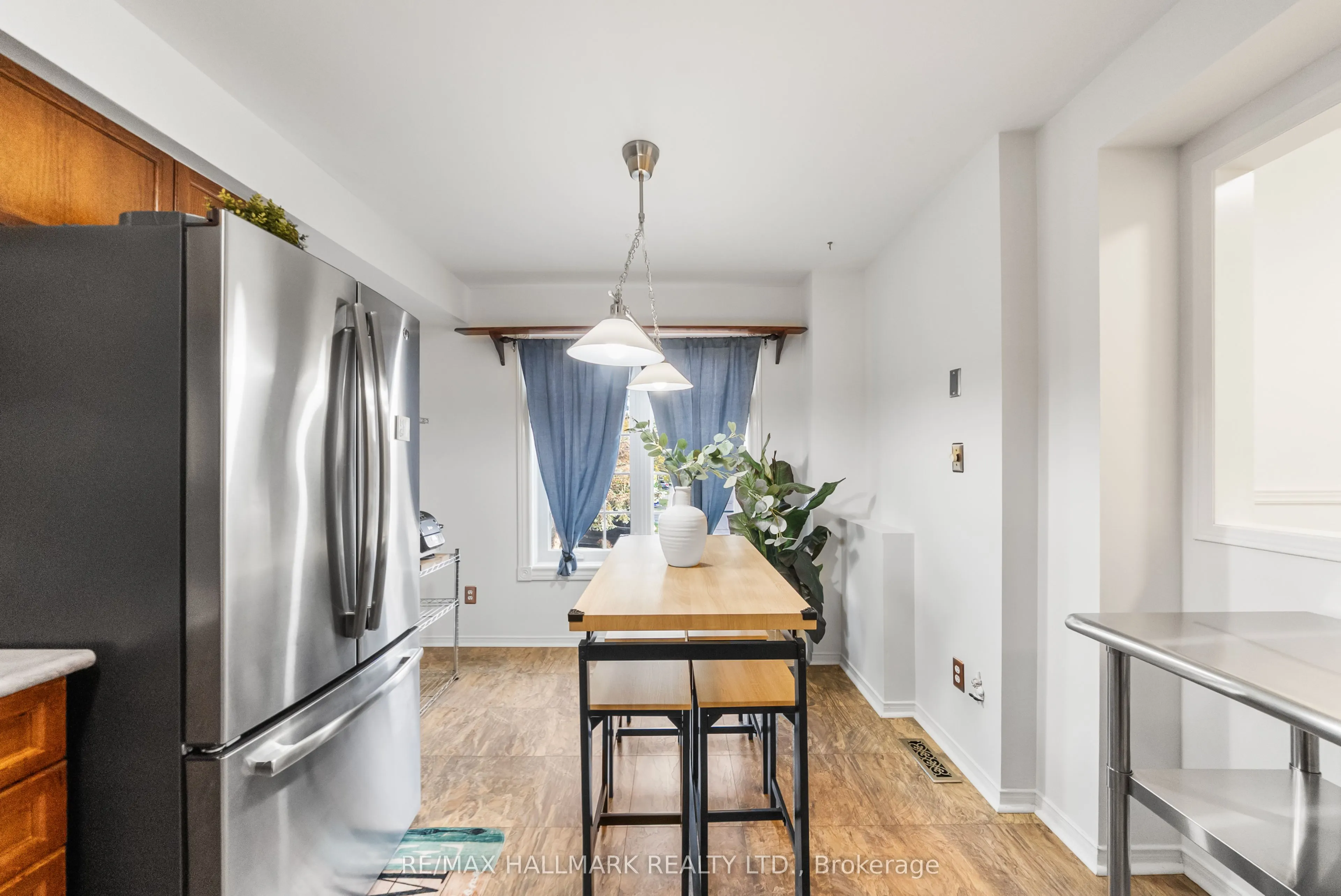 1867 Kingston Road, #18