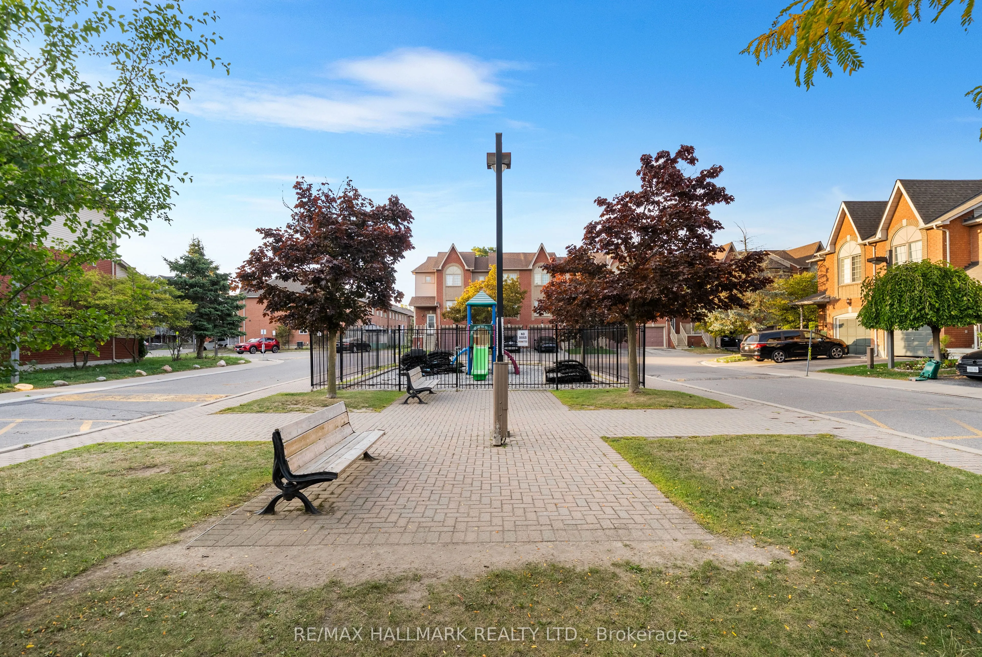 1867 Kingston Road, #18