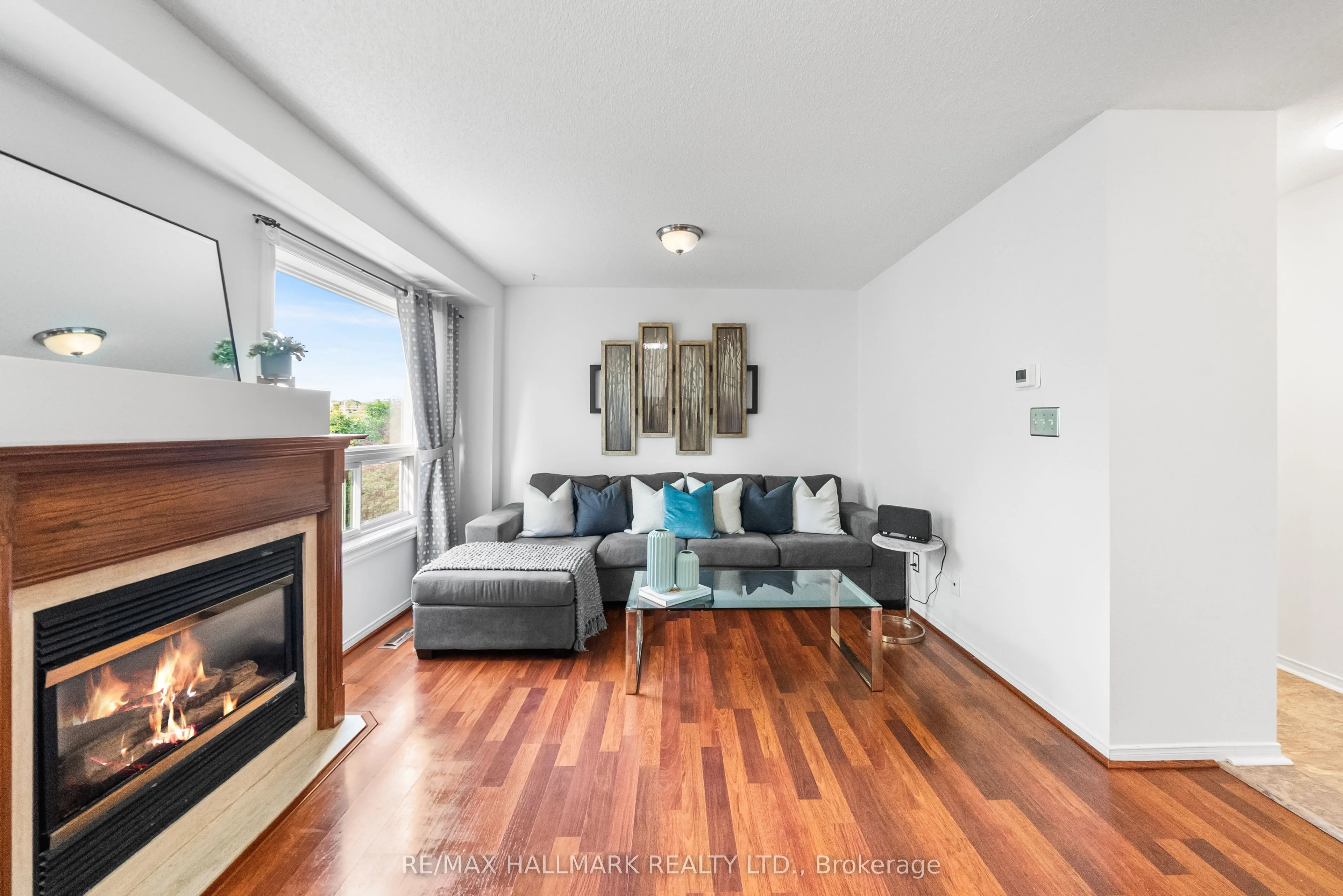 1867 Kingston Road, #18