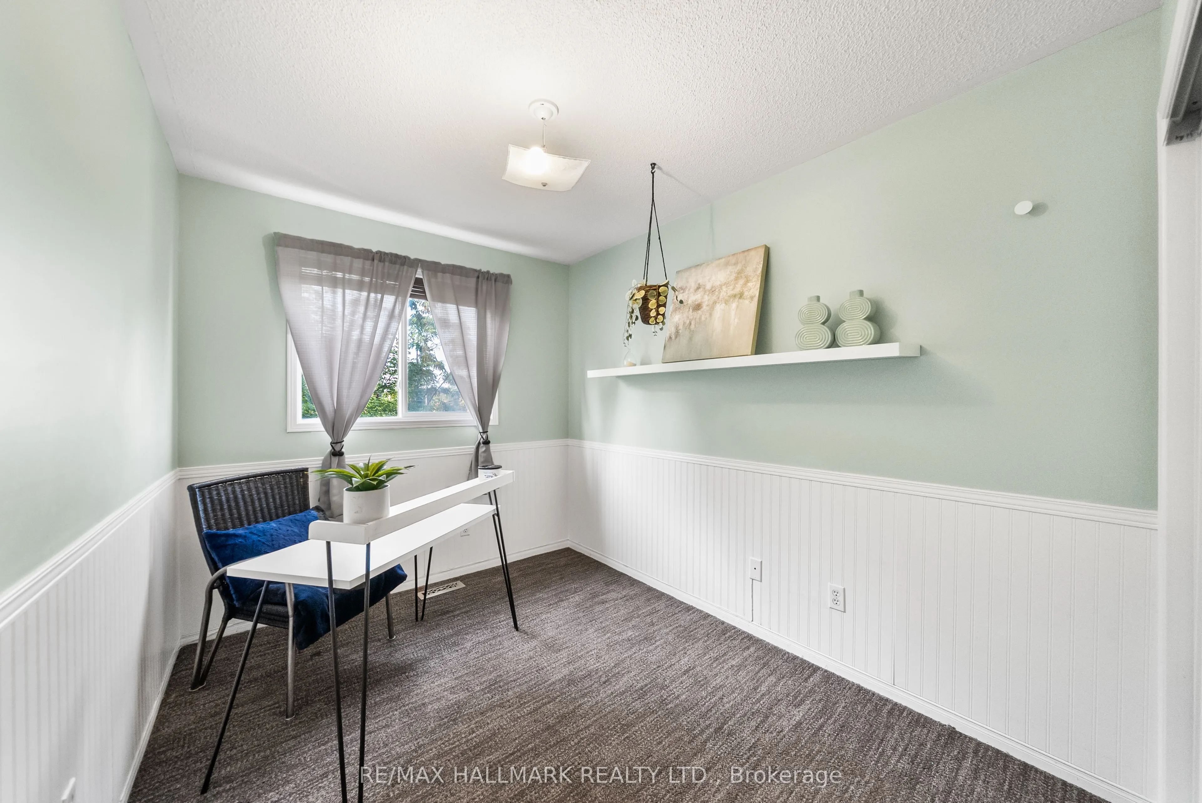 1867 Kingston Road, #18