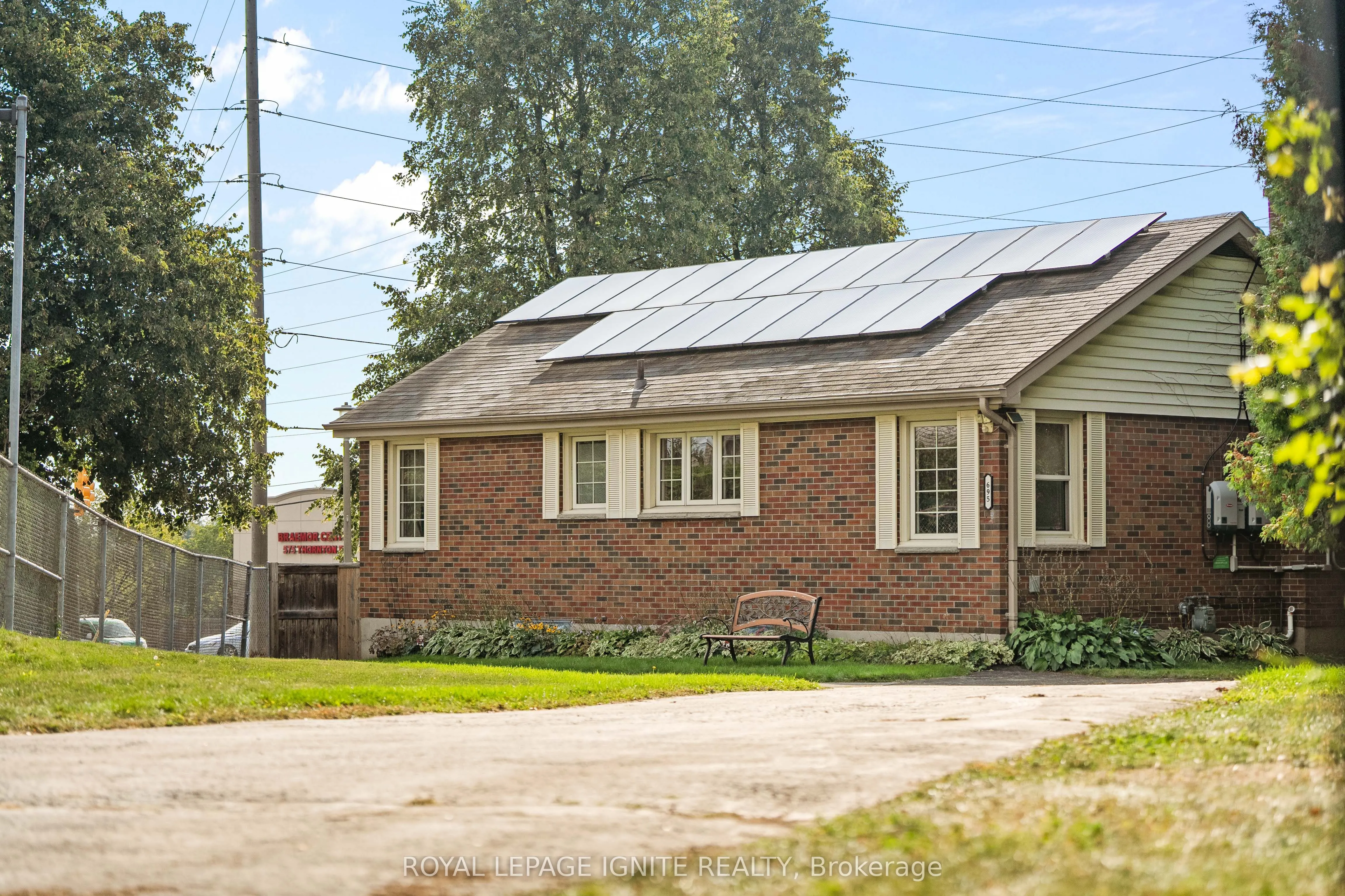 695 Whistler Drive