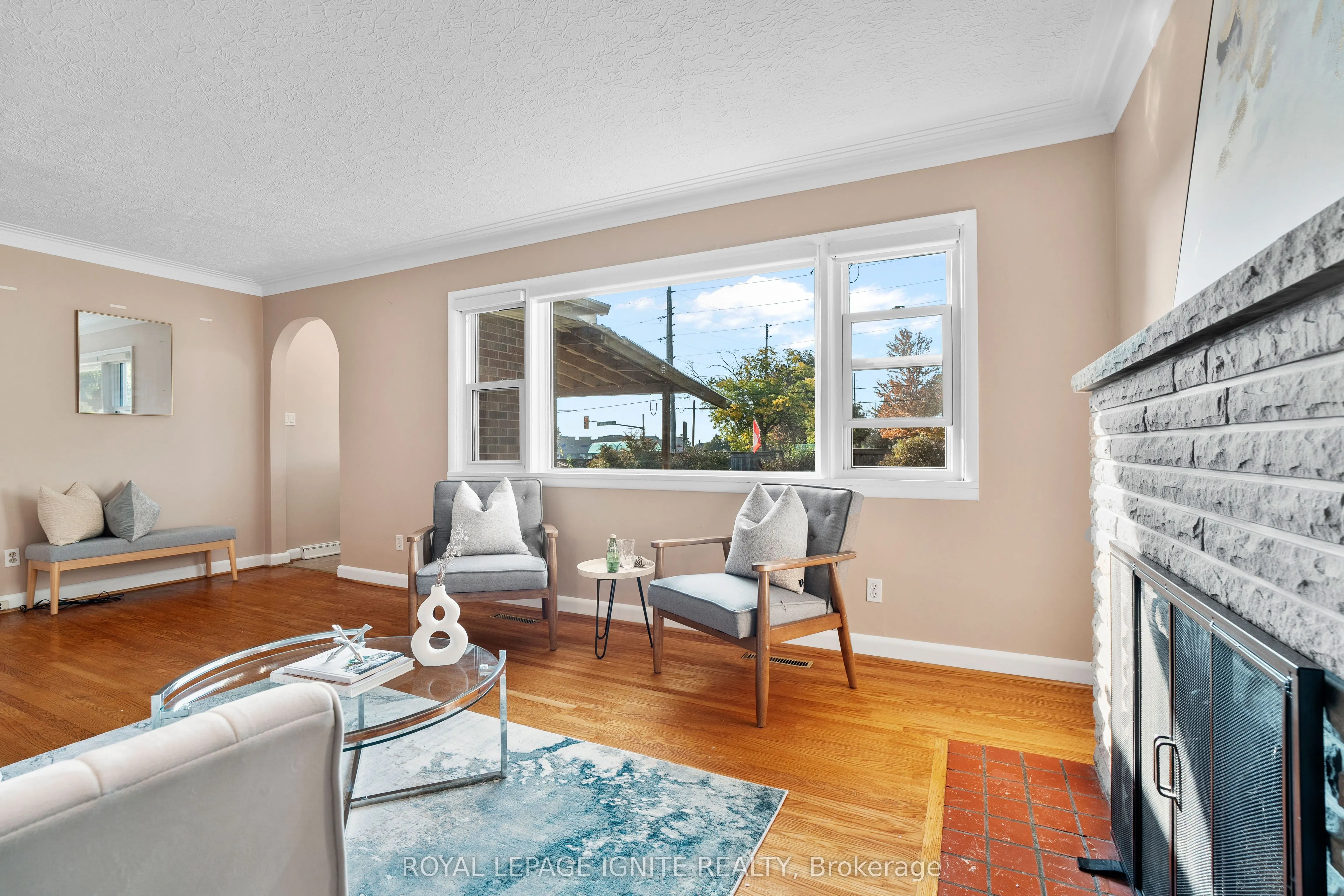 695 Whistler Drive