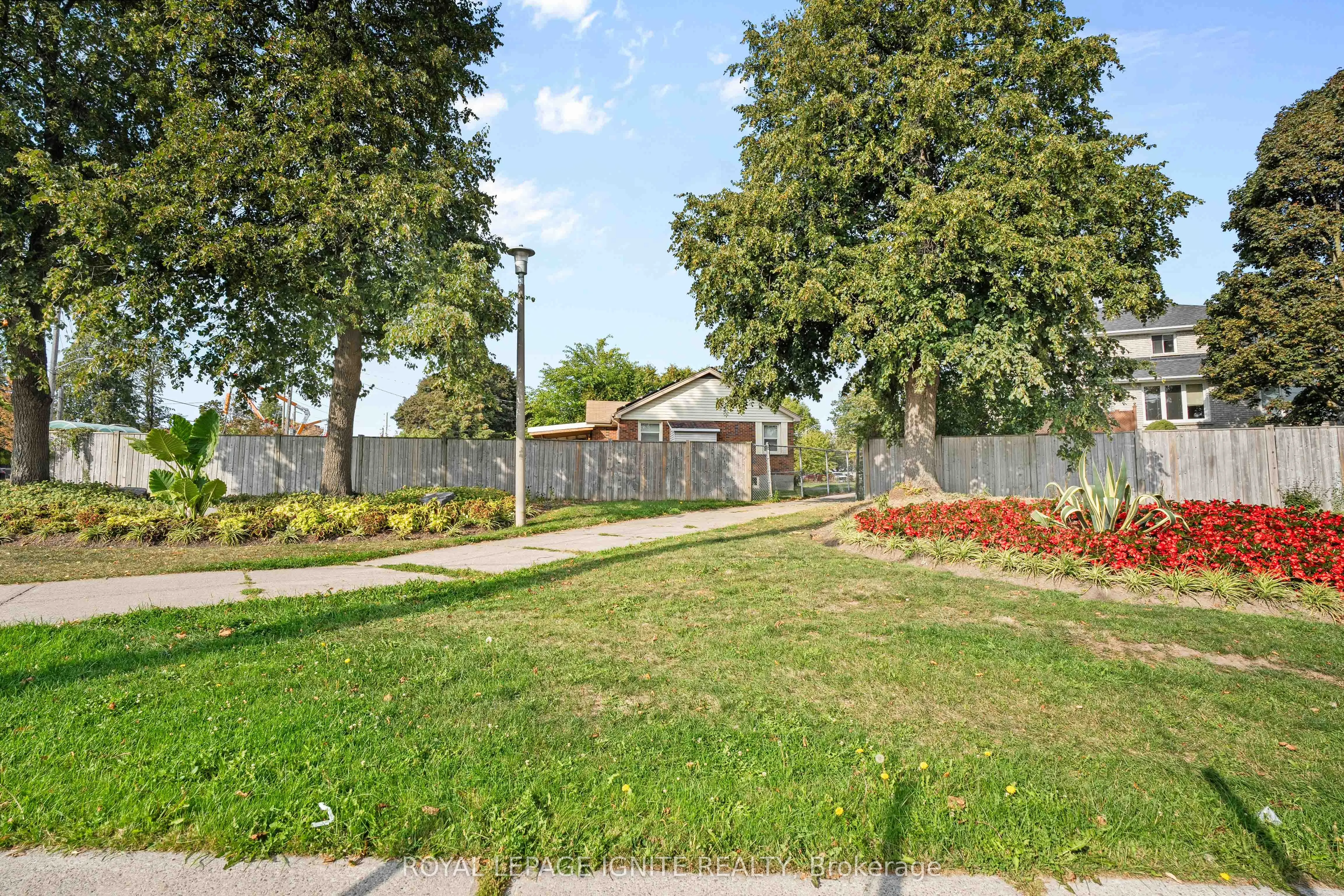 695 Whistler Drive