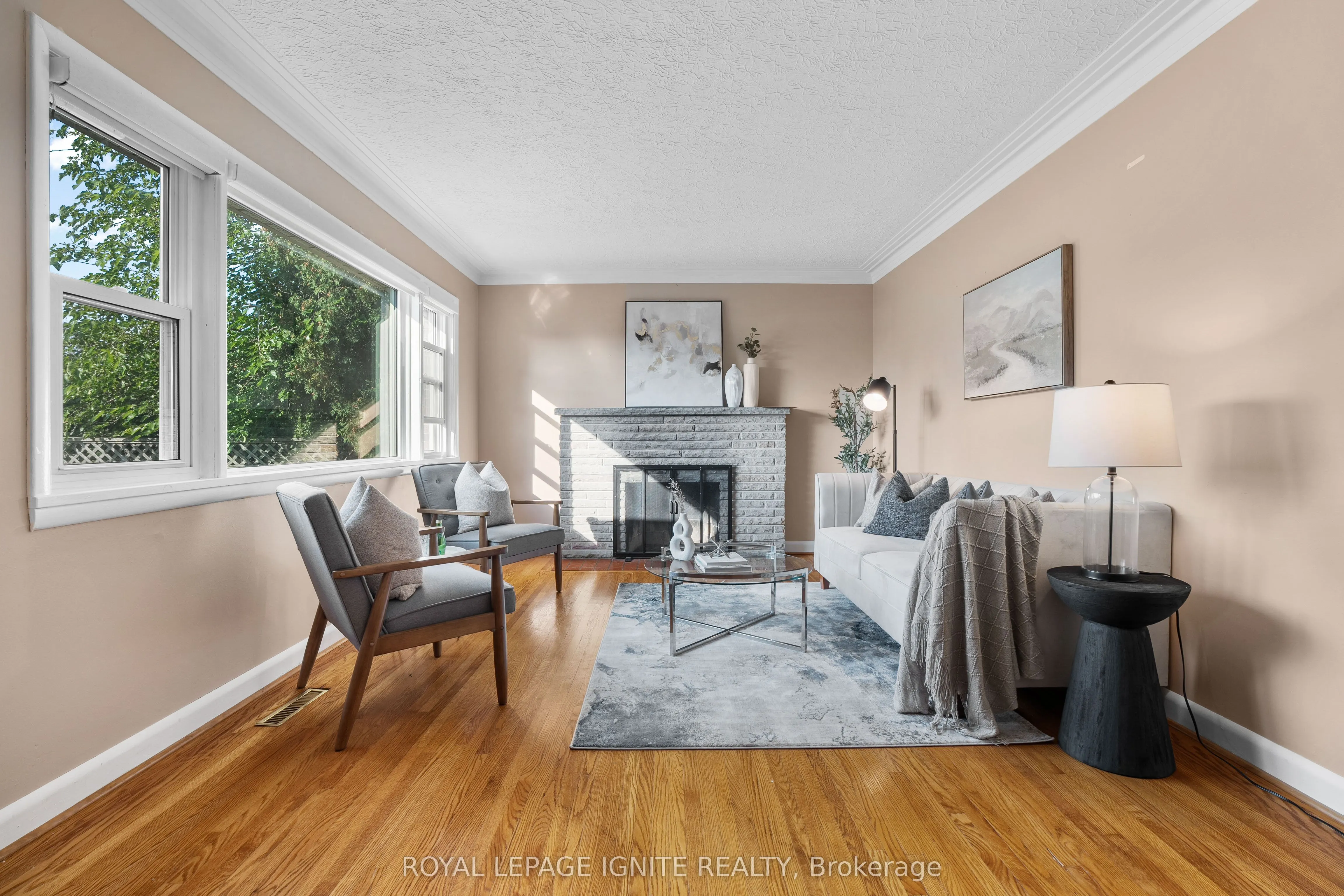 695 Whistler Drive