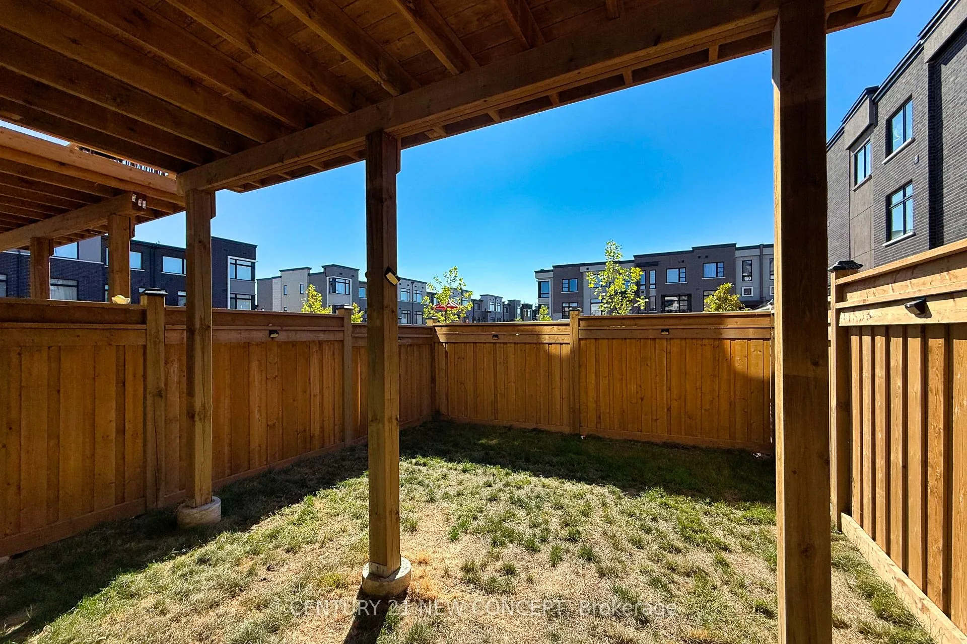 1671 Hidden Valley Glen