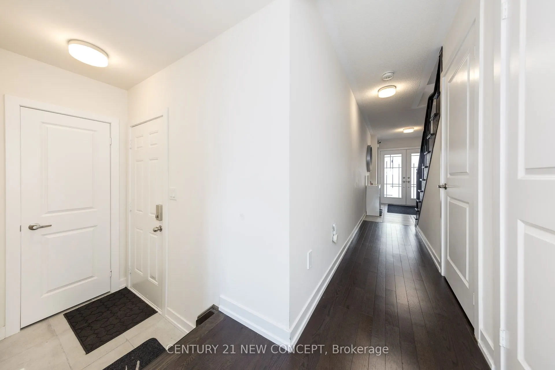 1671 Hidden Valley Glen