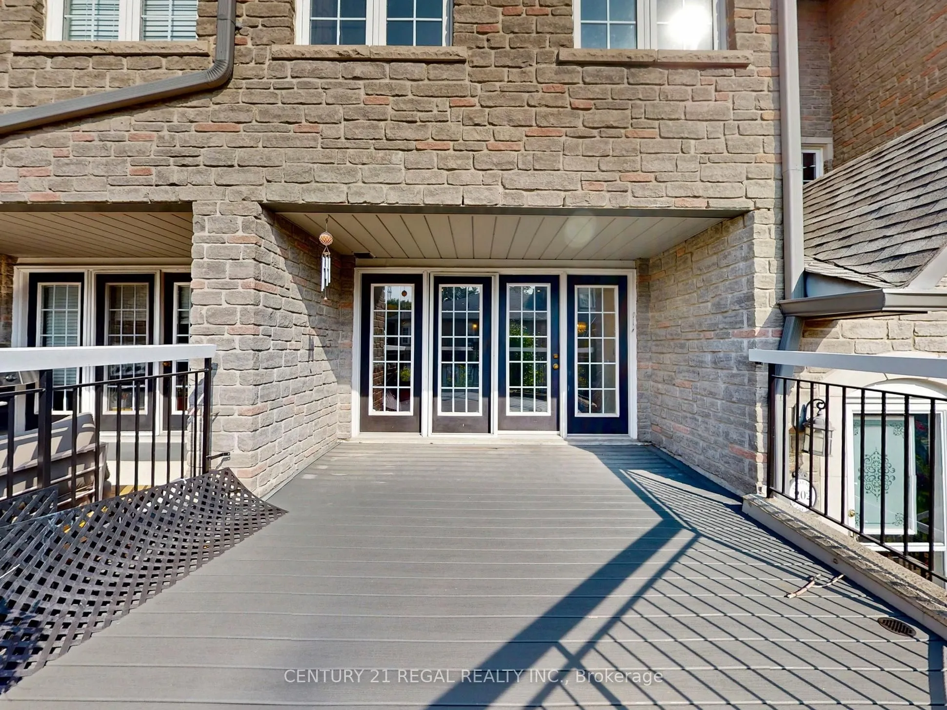 1995 Royal Road, #202