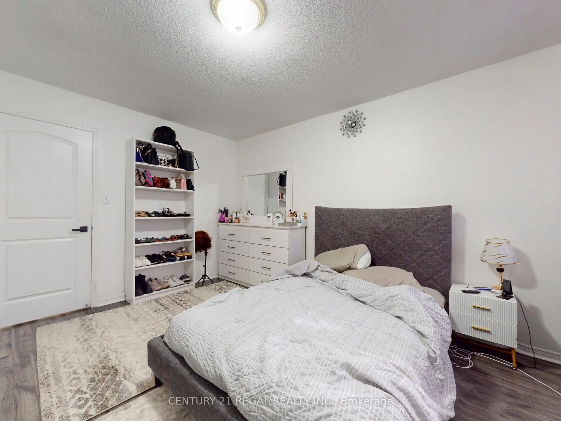 1995 Royal Road, #202