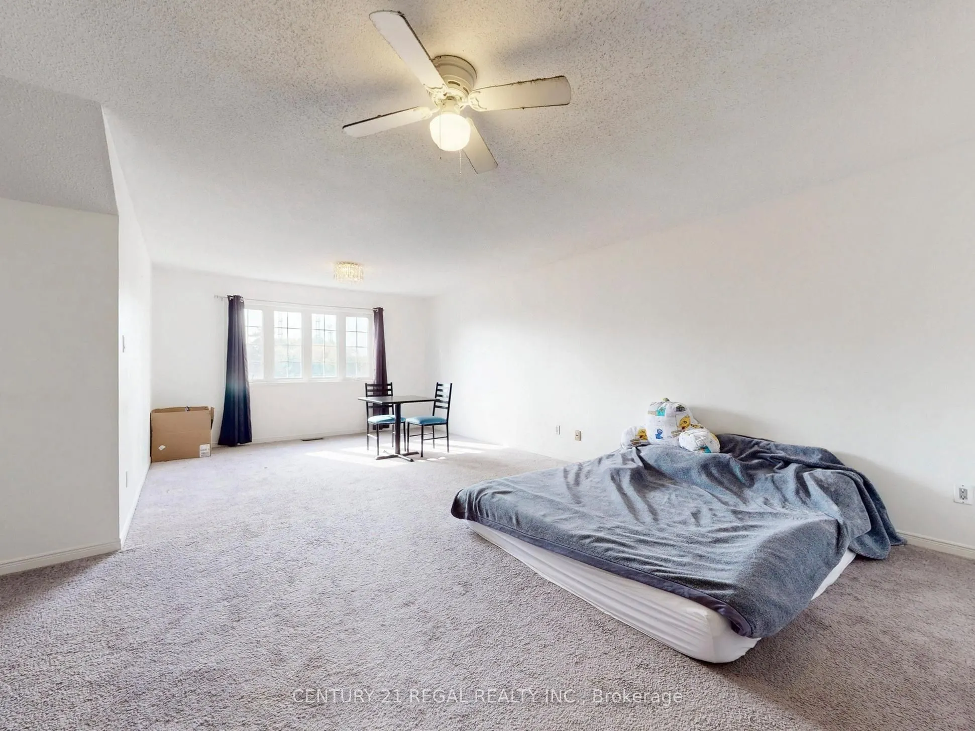 1995 Royal Road, #202