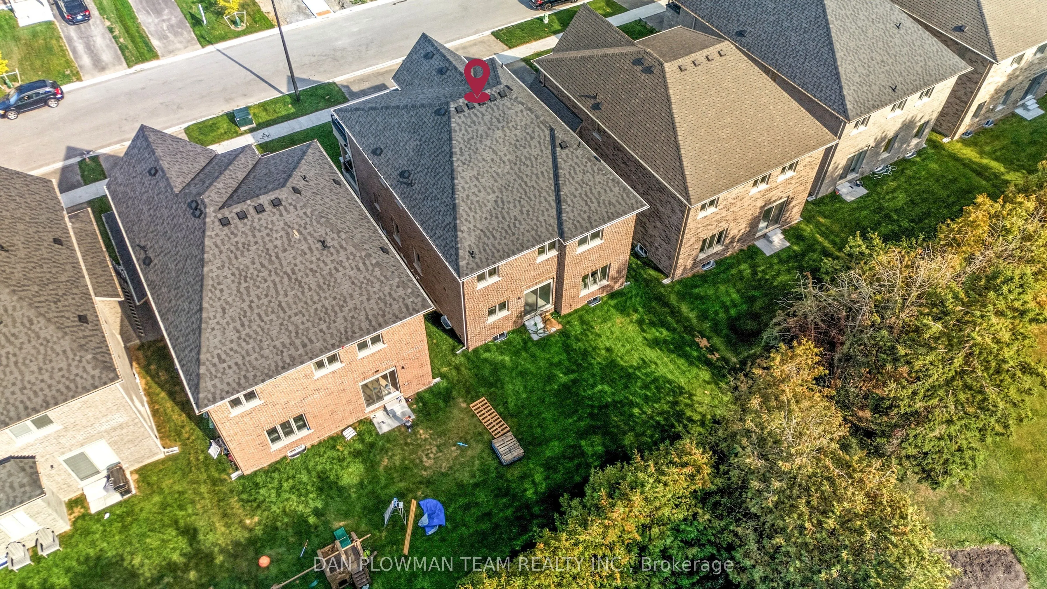 98 North Garden Boulevard