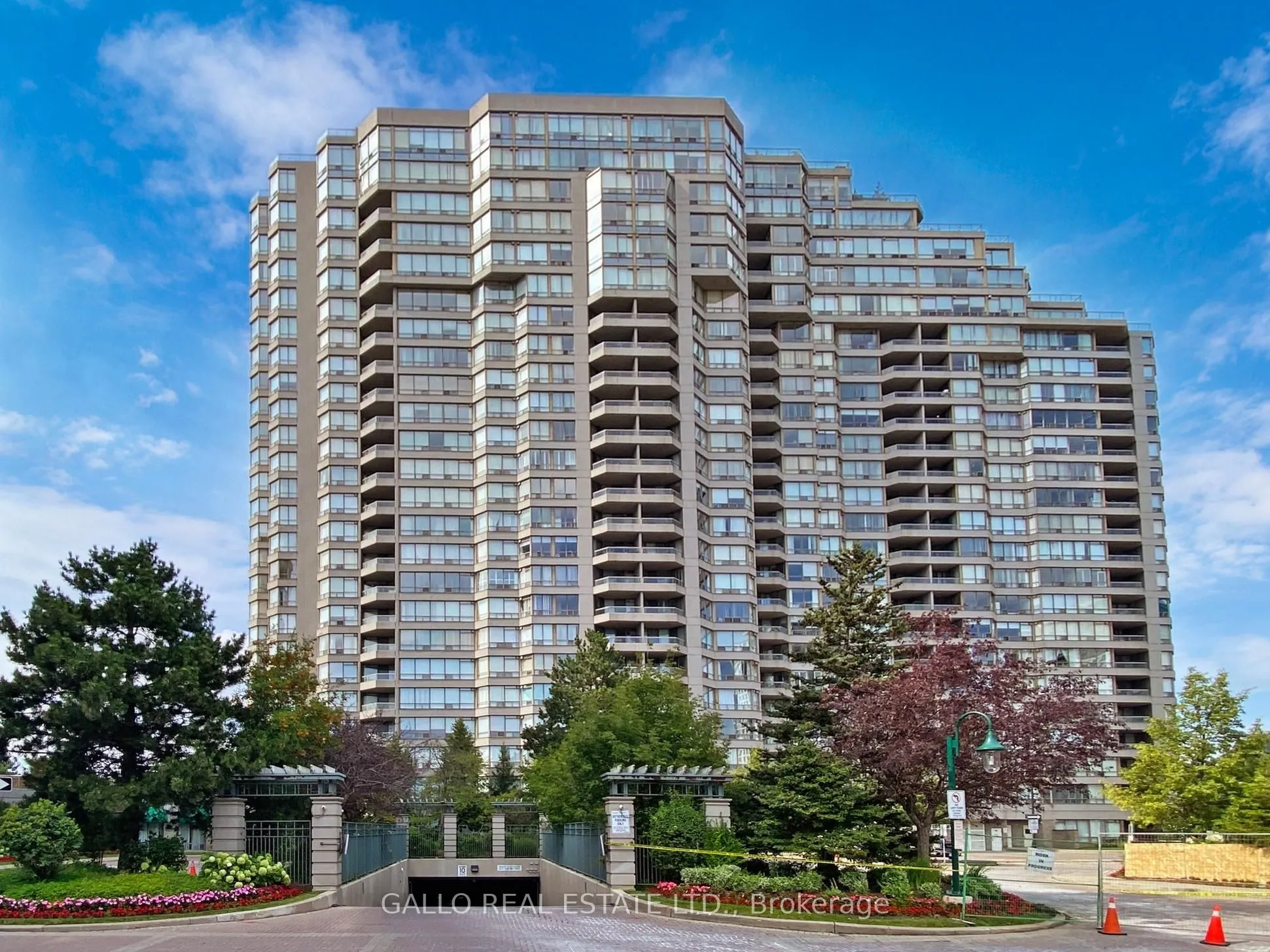 138 Bonis Avenue, #627