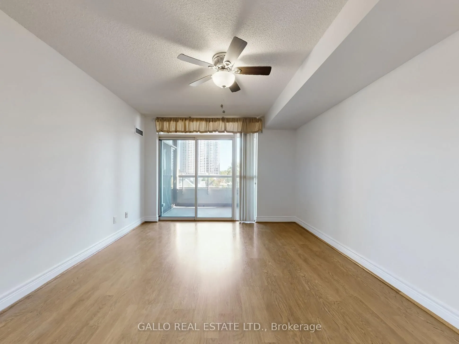138 Bonis Avenue, #627