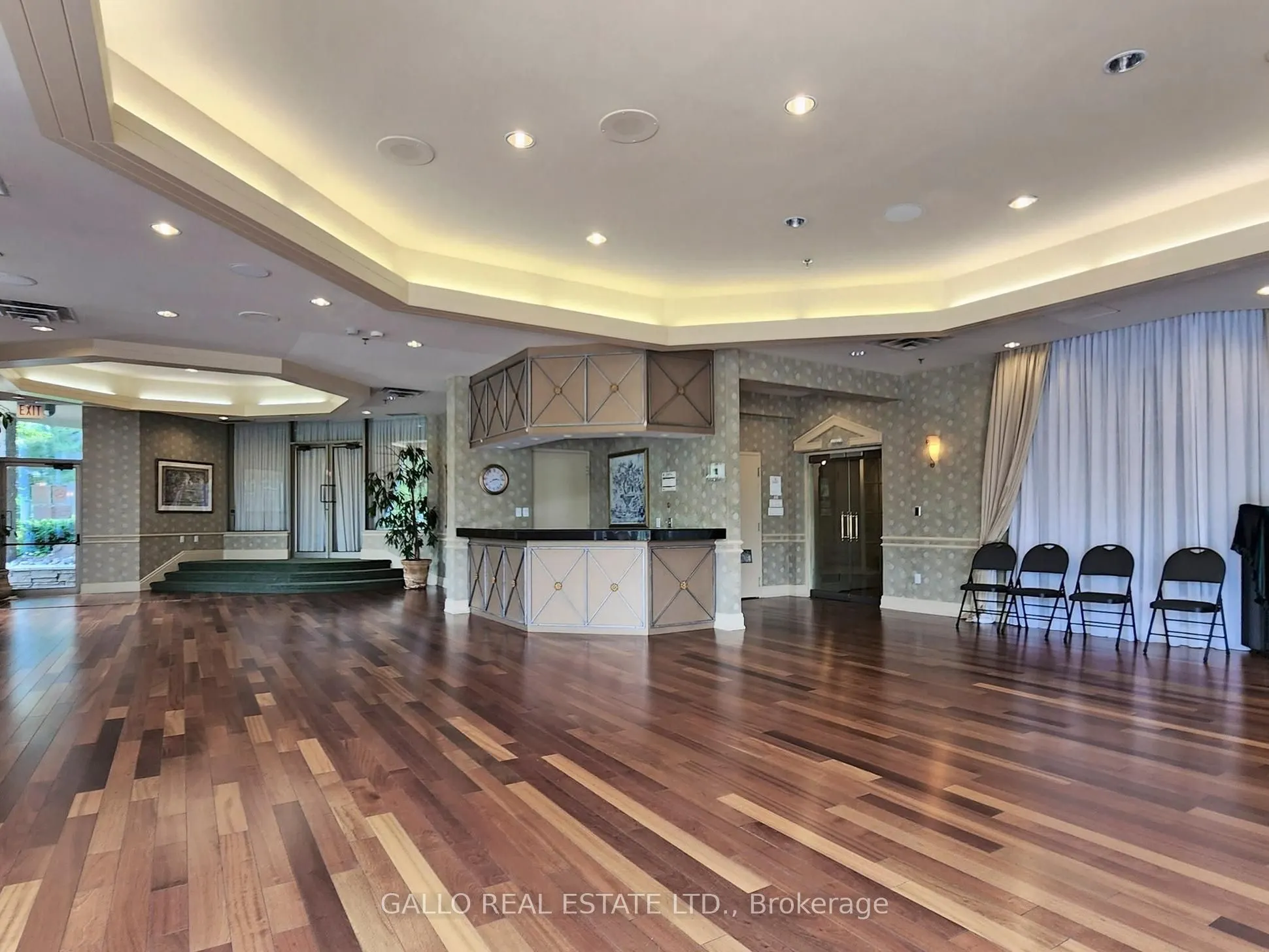 138 Bonis Avenue, #627