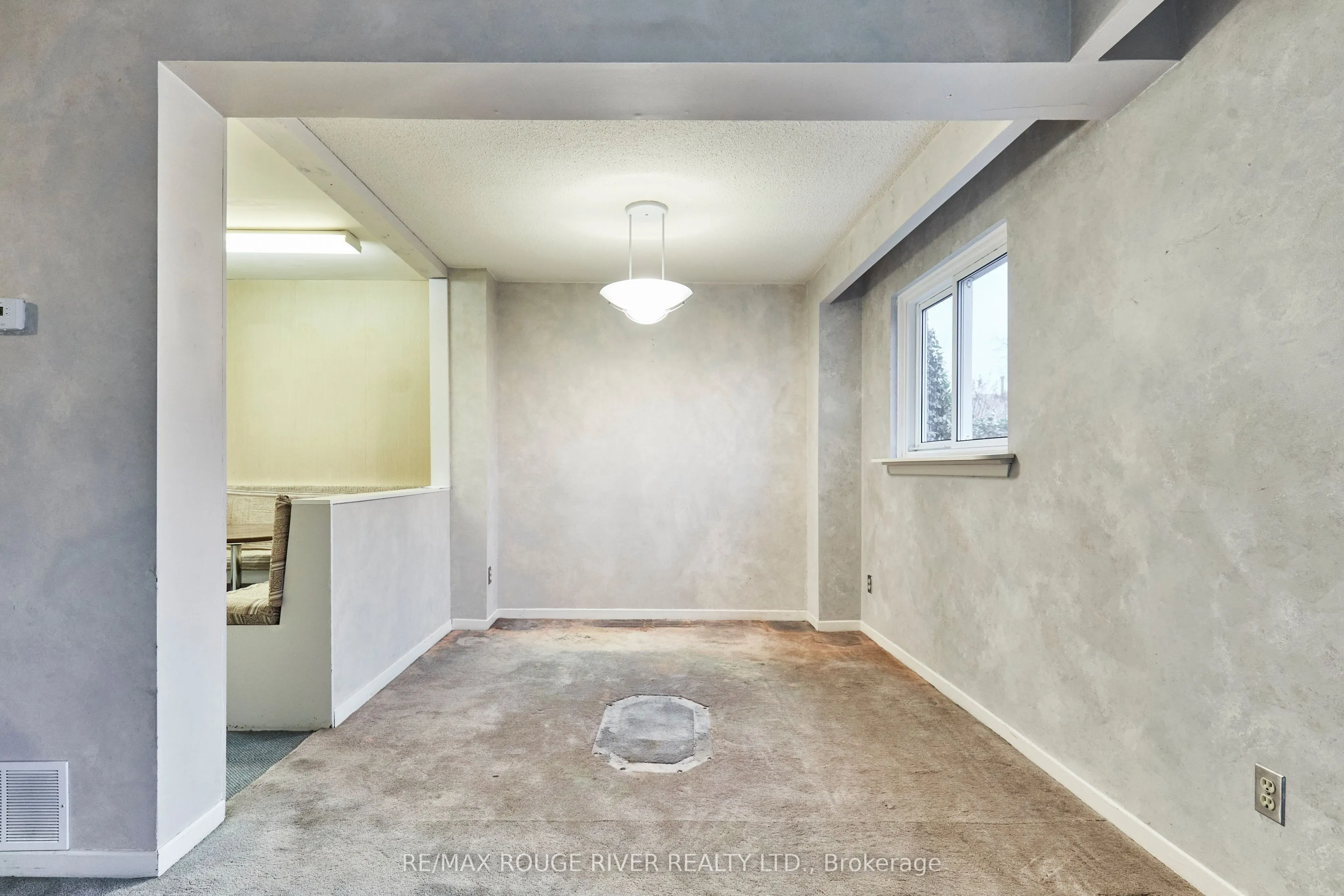 37 Clover Ridge Drive W, #45