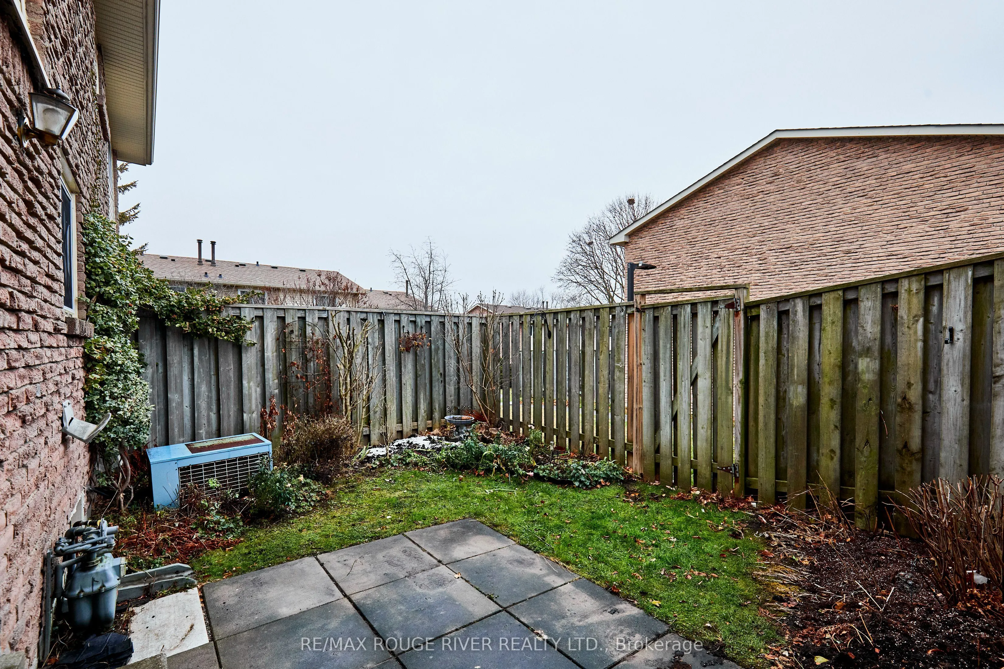 37 Clover Ridge Drive W, #45