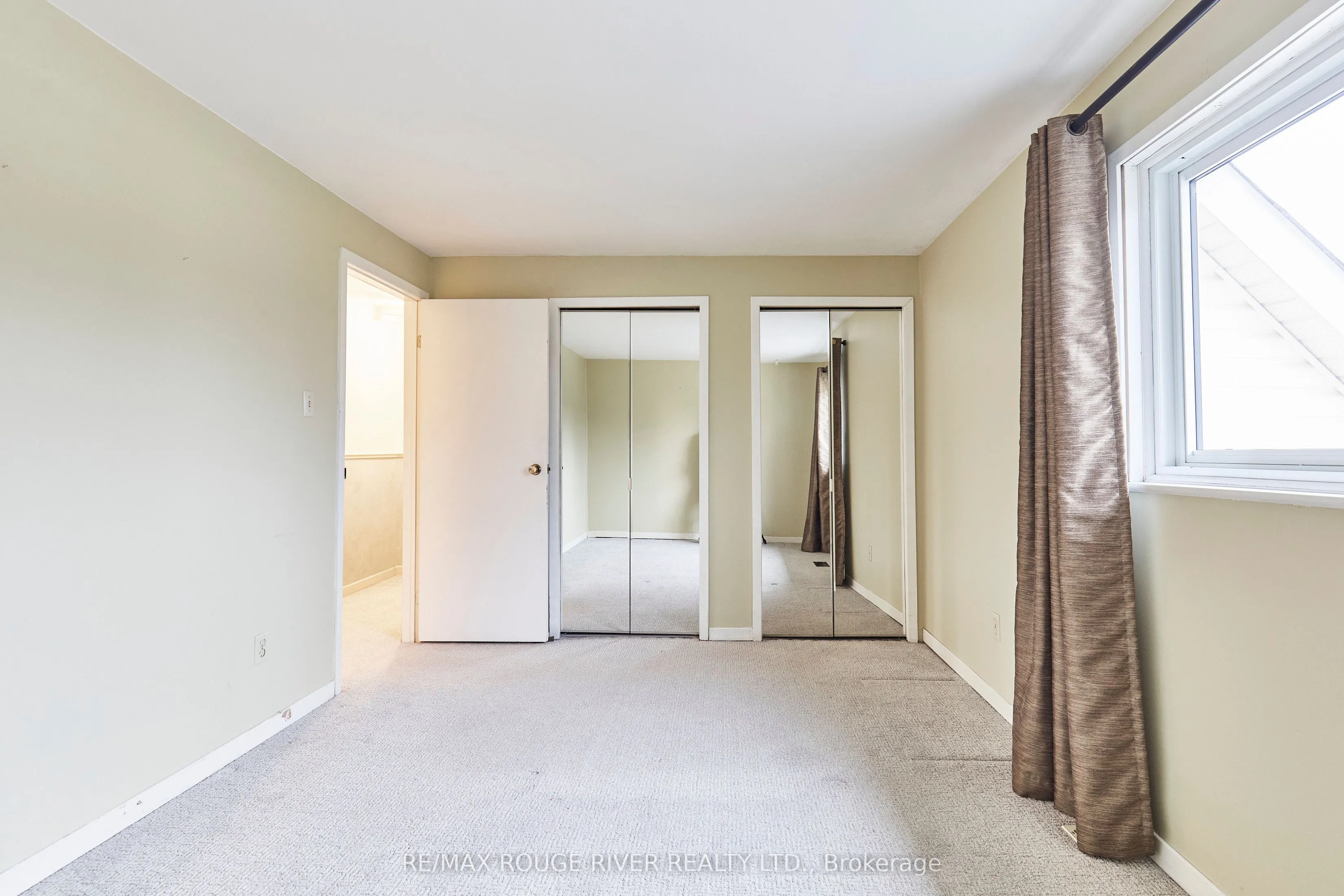 37 Clover Ridge Drive W, #45