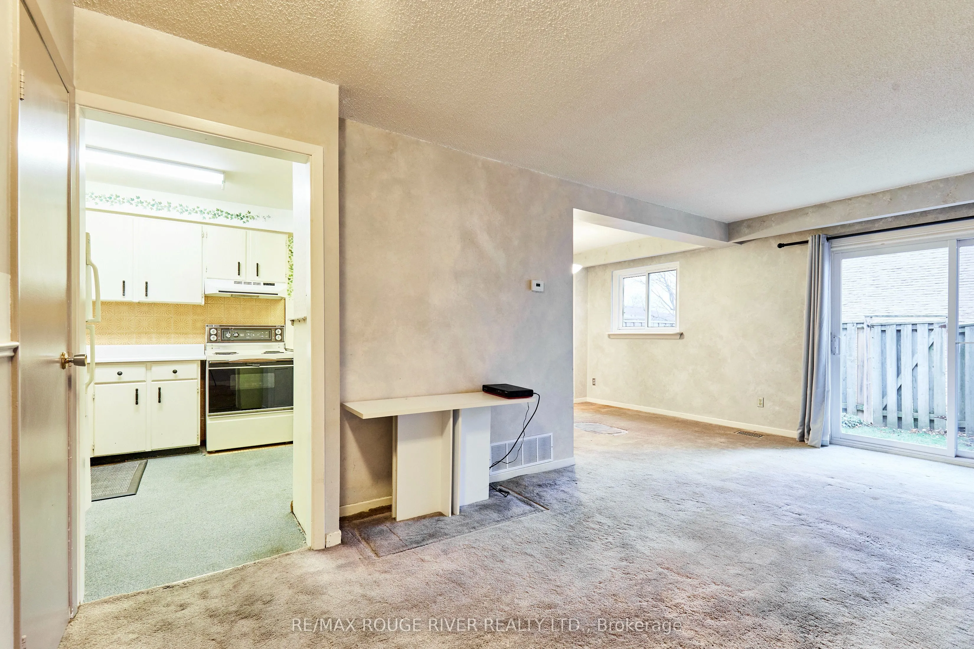 37 Clover Ridge Drive W, #45