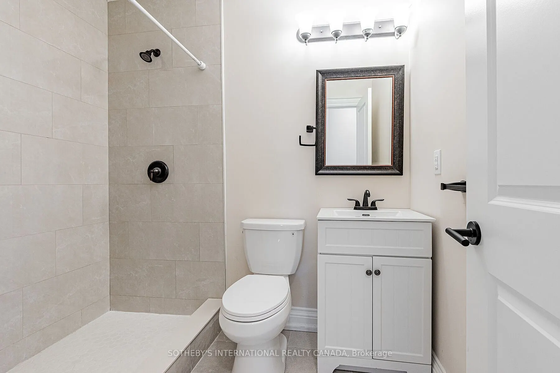802 Fairview Avenue, #Basement