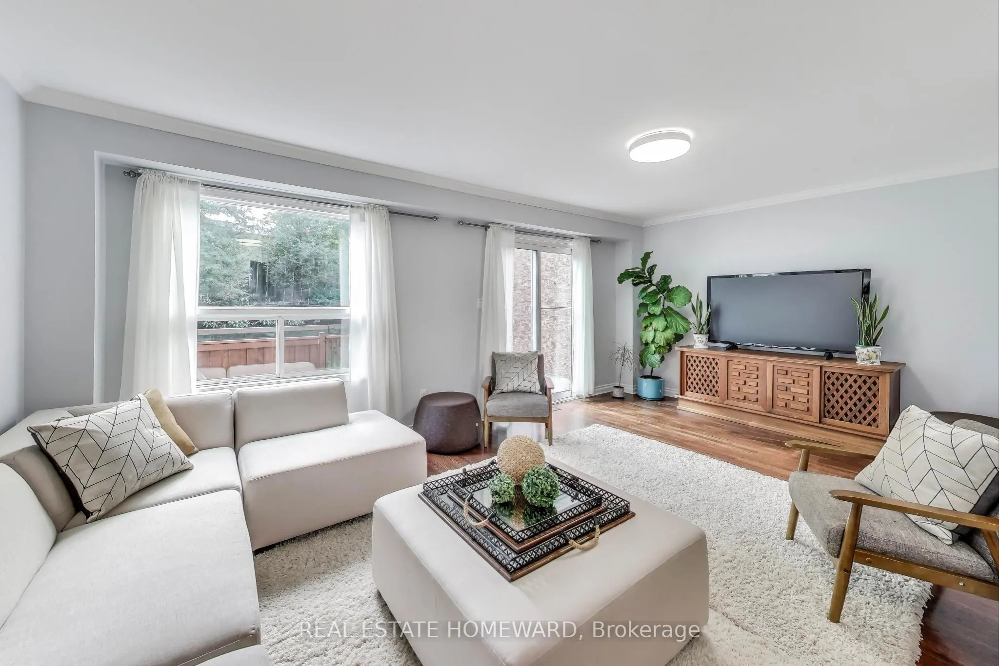 25 Whitecap Boulevard, #9