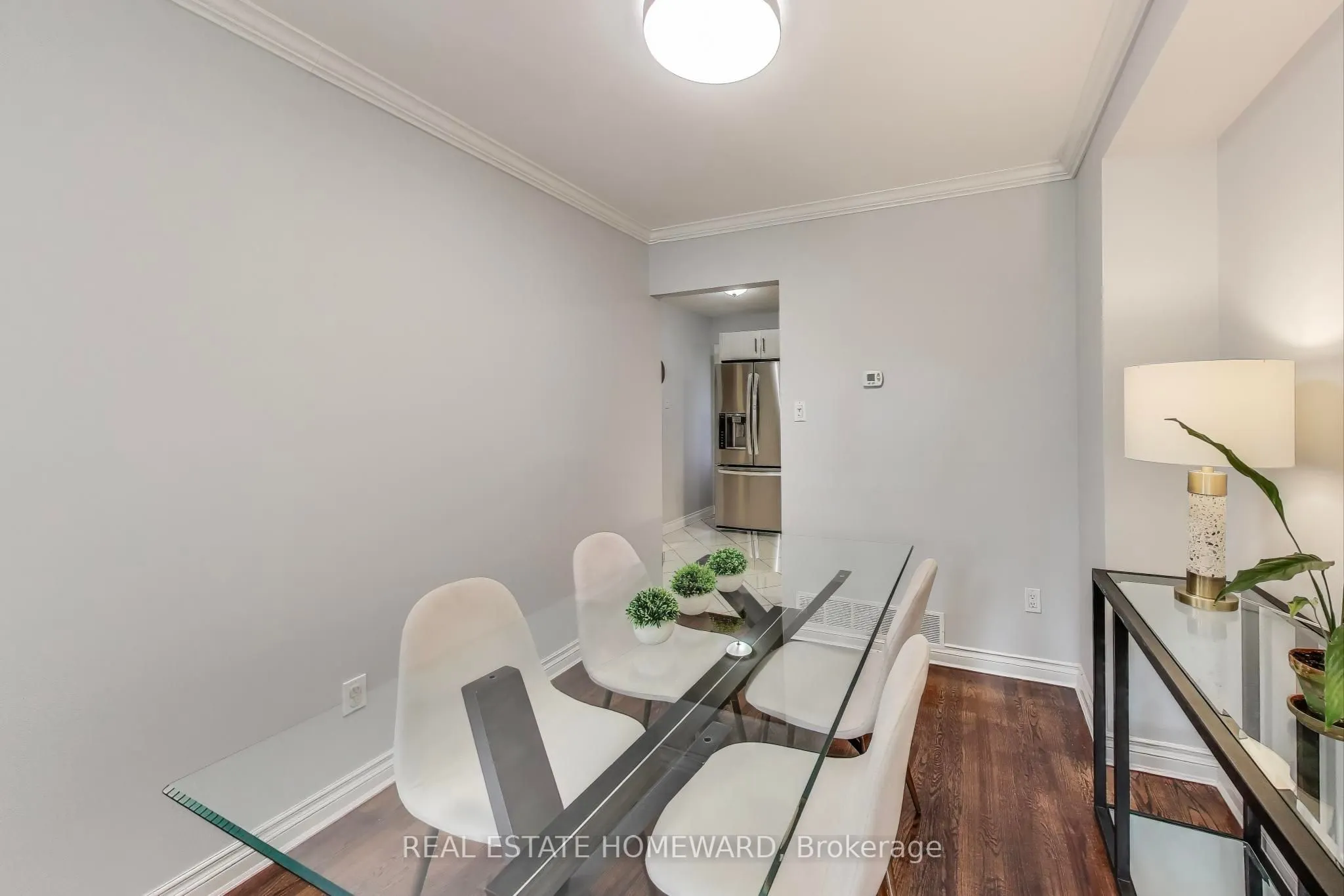 25 Whitecap Boulevard, #9