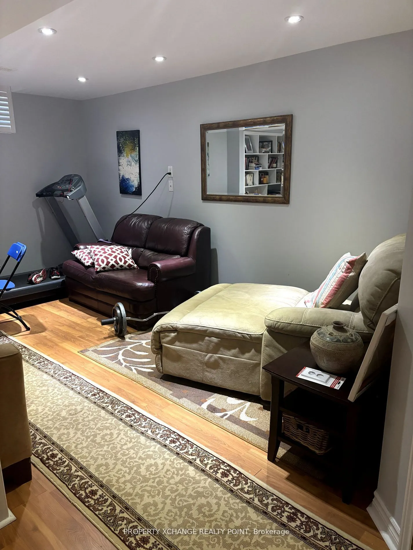 258 Shadow Place