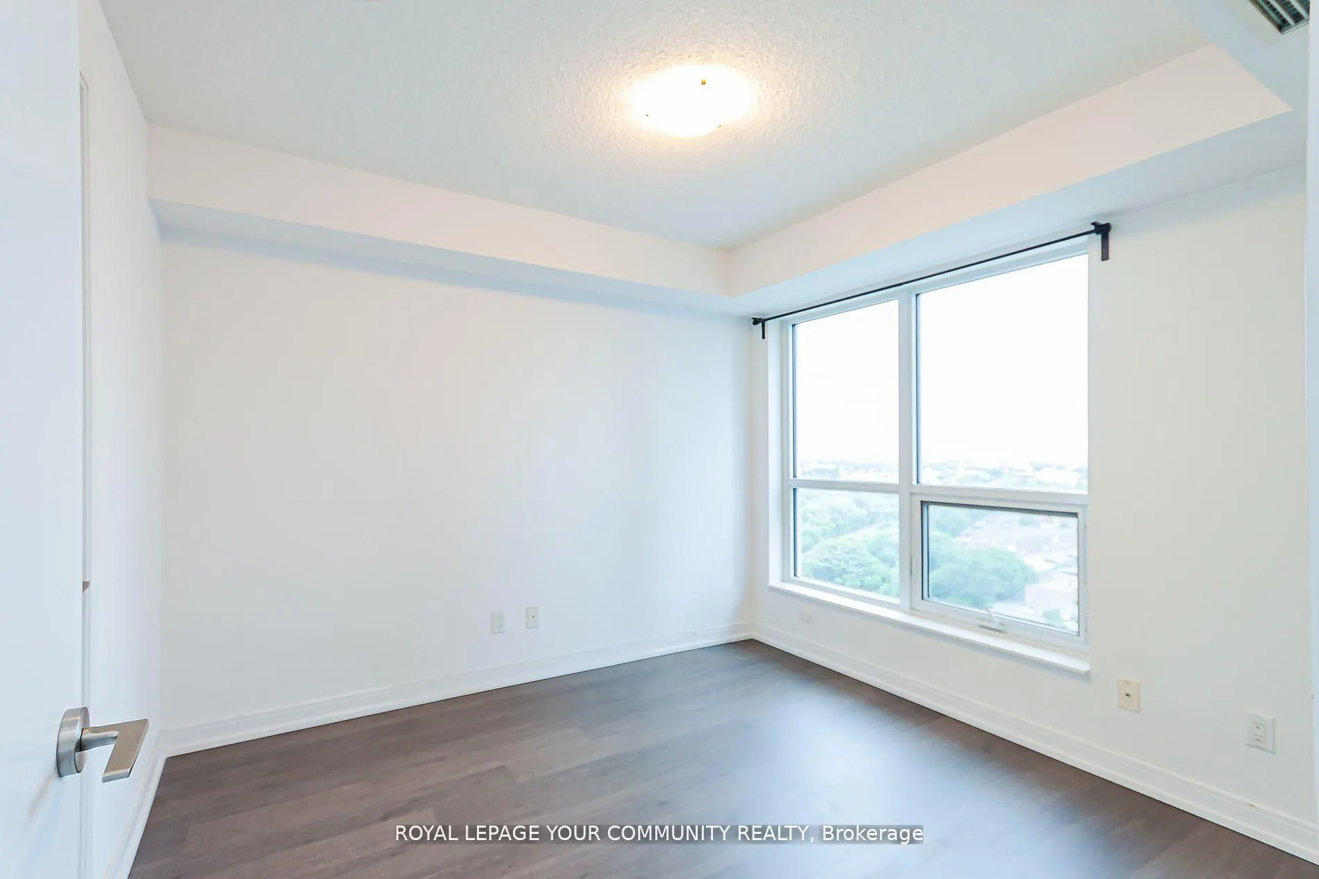 255 Village Green Square, #1310