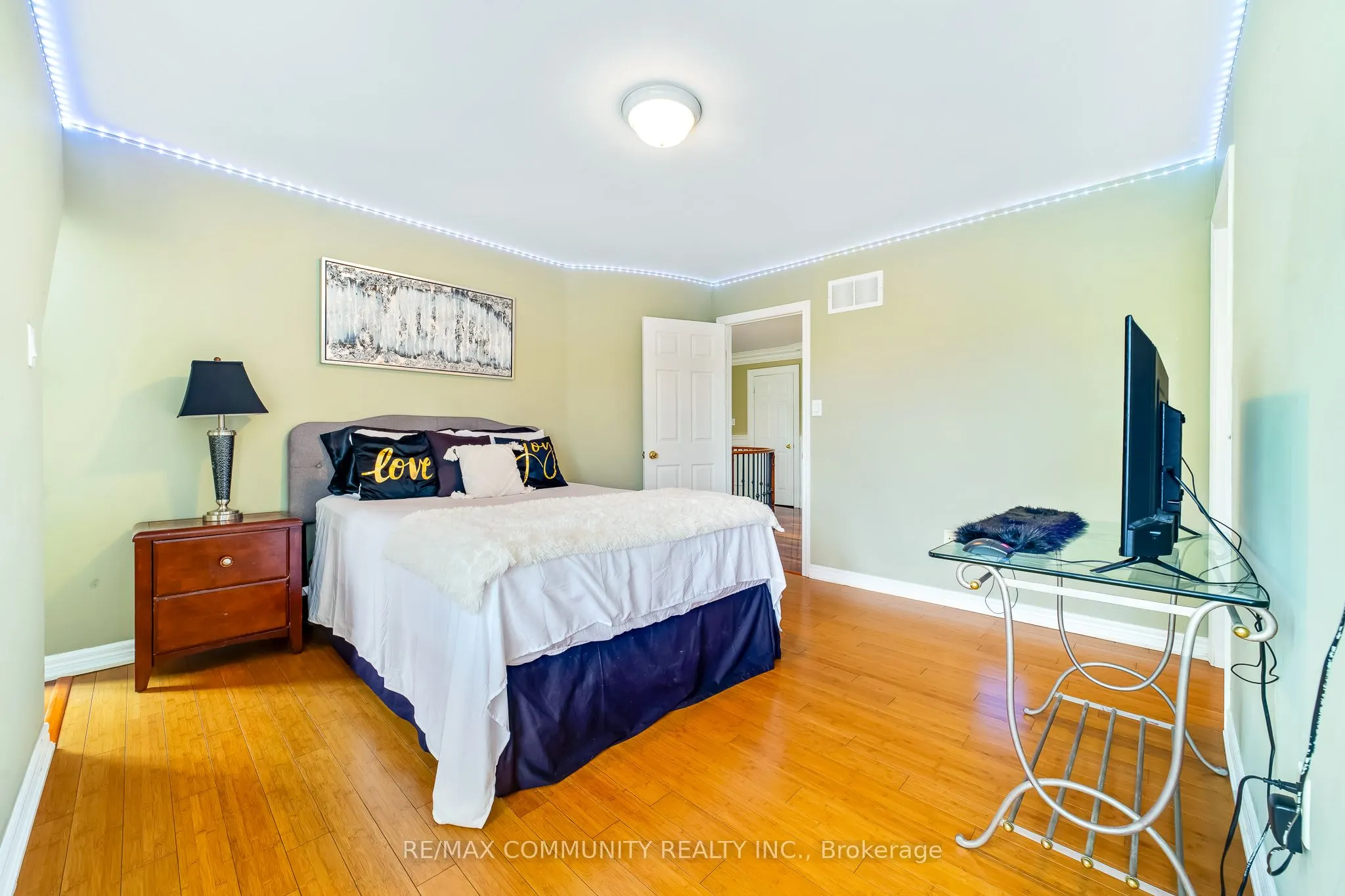 2 Dolby Crescent