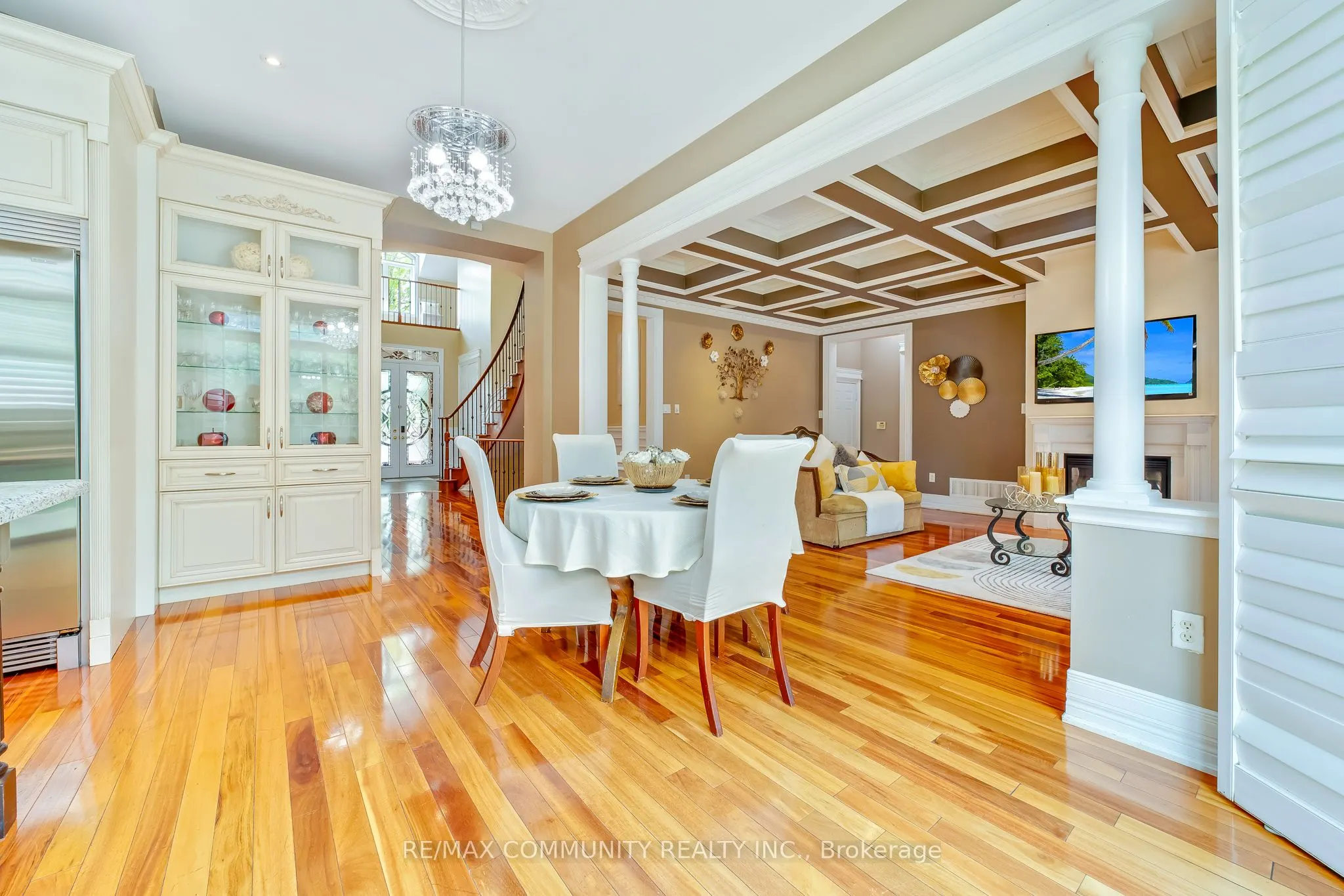 2 Dolby Crescent