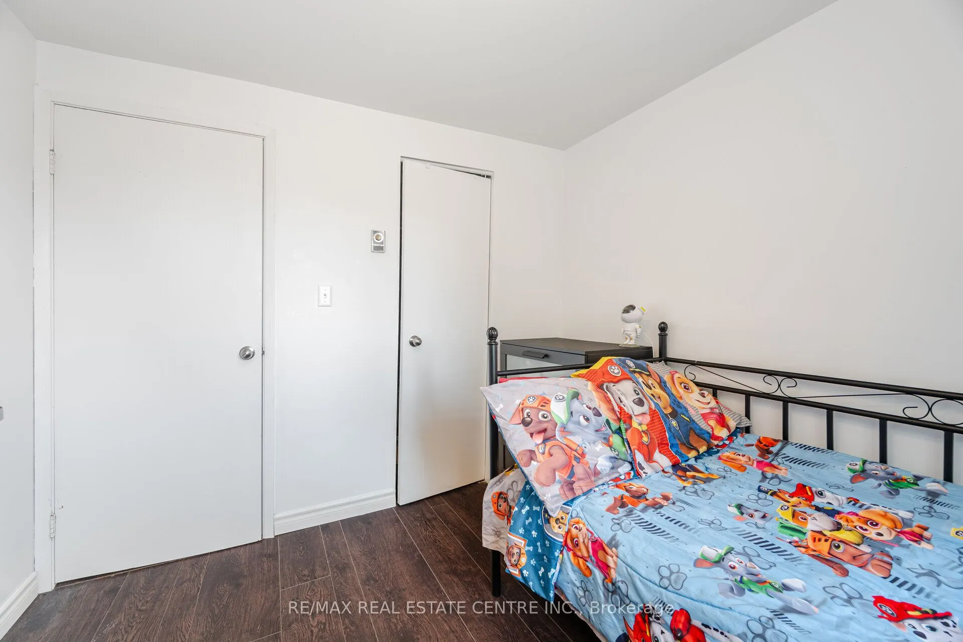 244 Kinmount Crescent