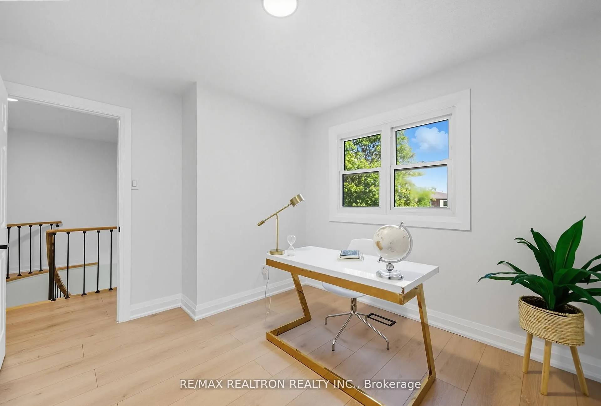 83 Fieldside Drive