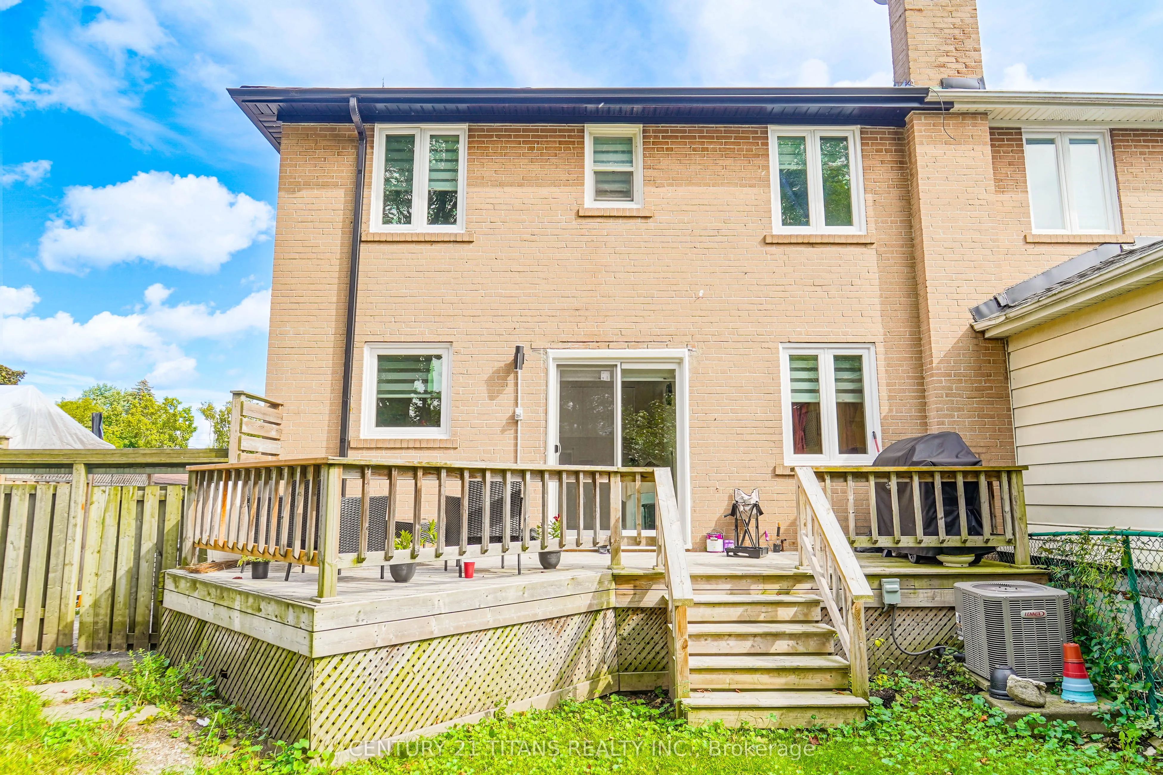 42 Pixley Crescent