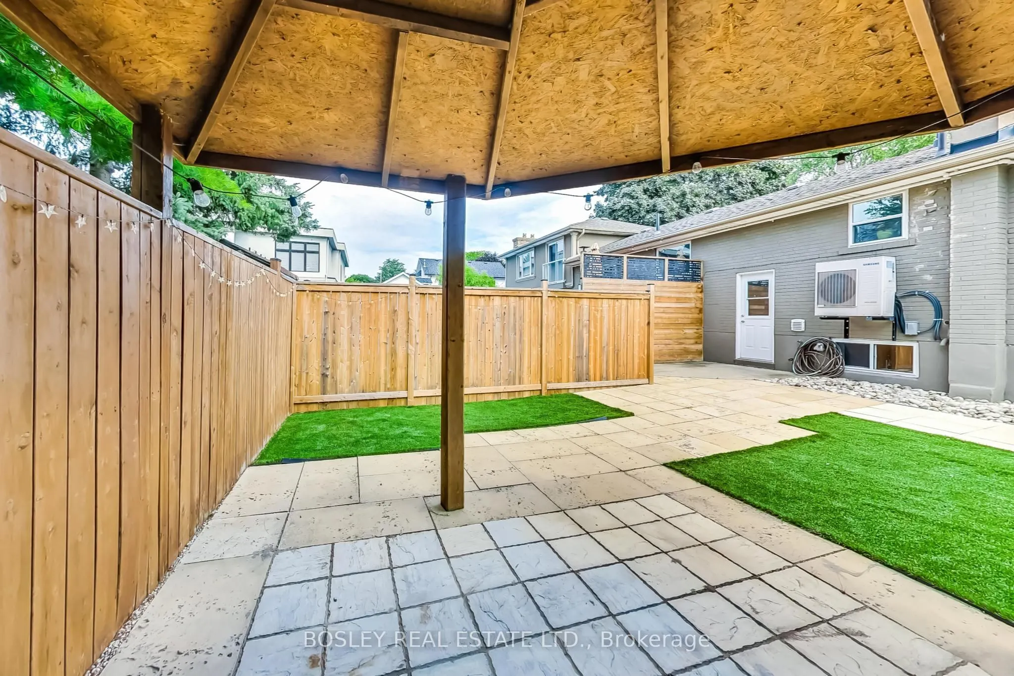 4 Thomas Avenue, #Basement