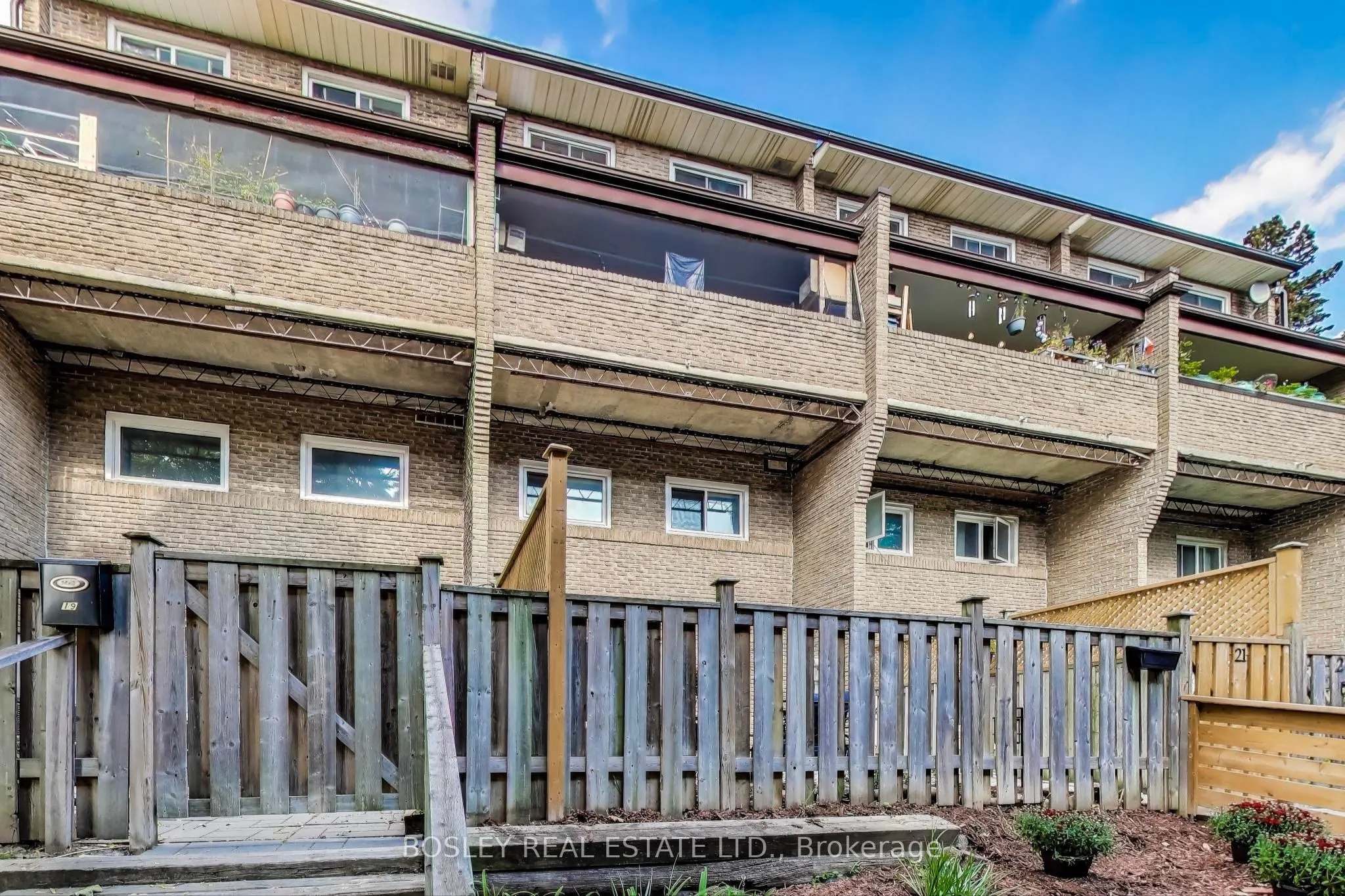 91 Muir Drive, #21