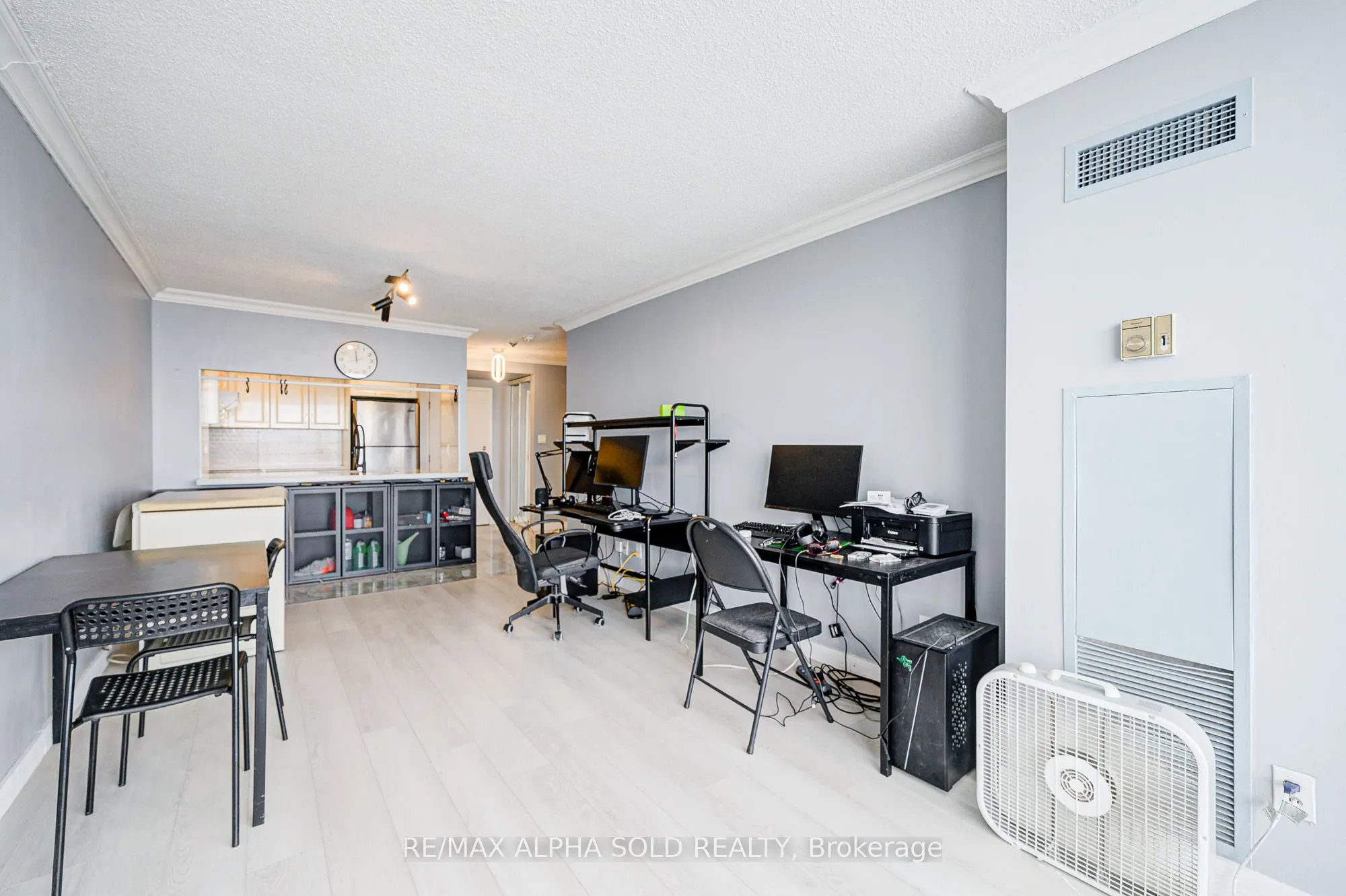 1470 Midland Avenue, #1703