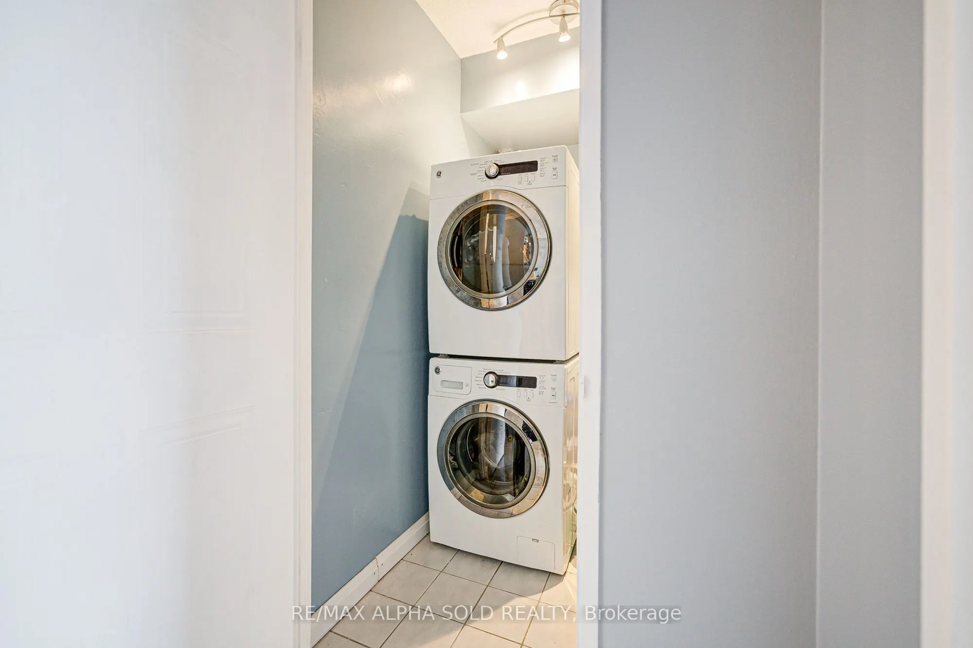 1470 Midland Avenue, #1703