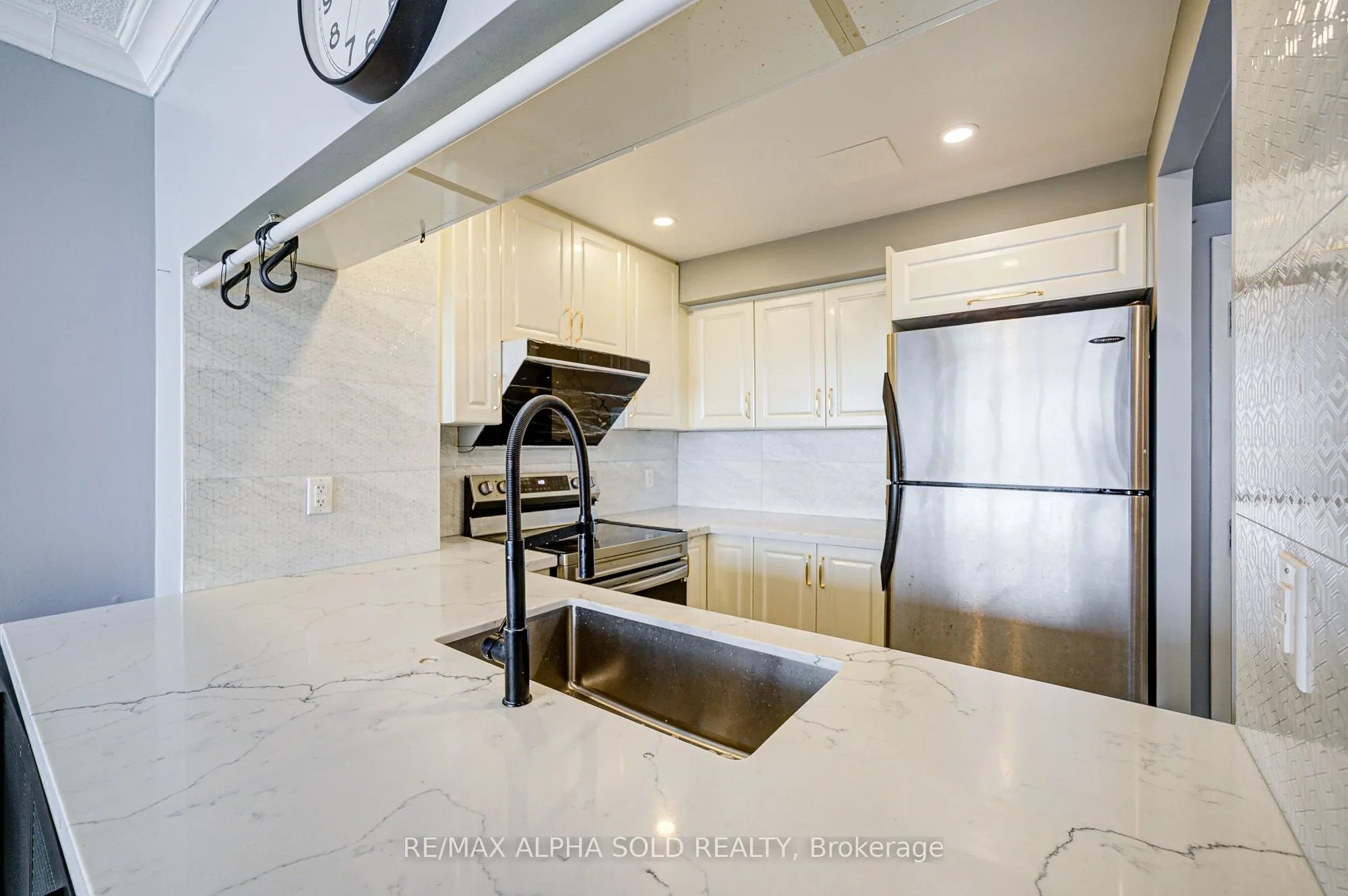 1470 Midland Avenue, #1703