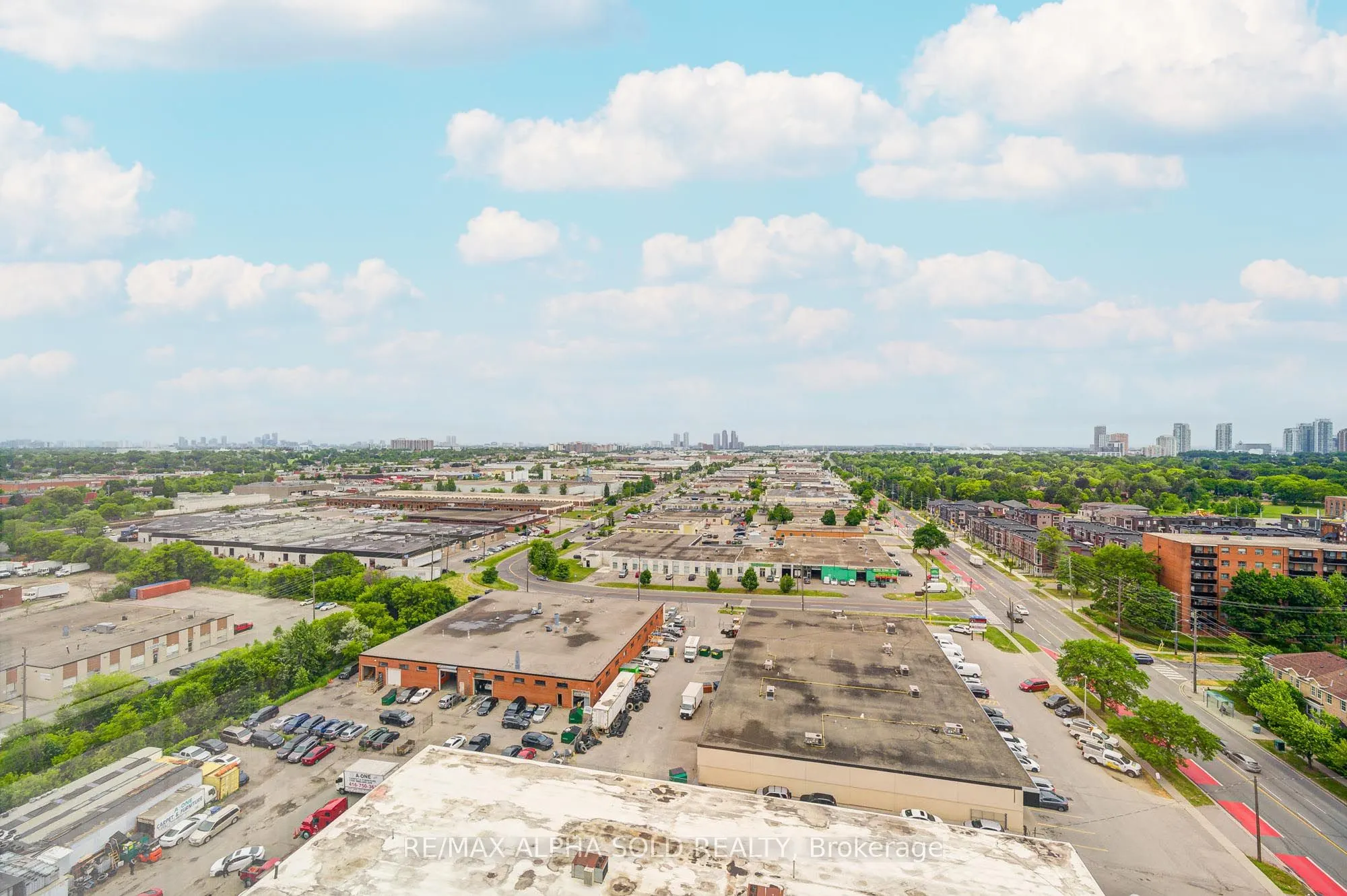 1470 Midland Avenue, #1703
