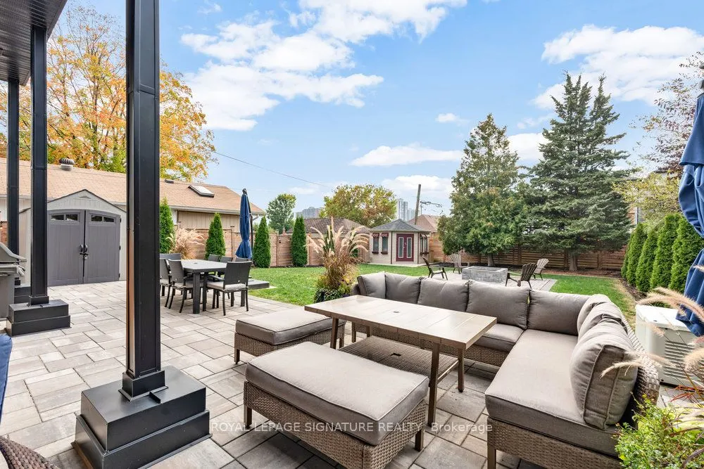 4 Bertha Avenue