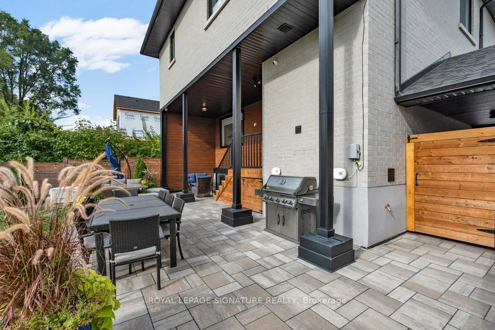 4 Bertha Avenue