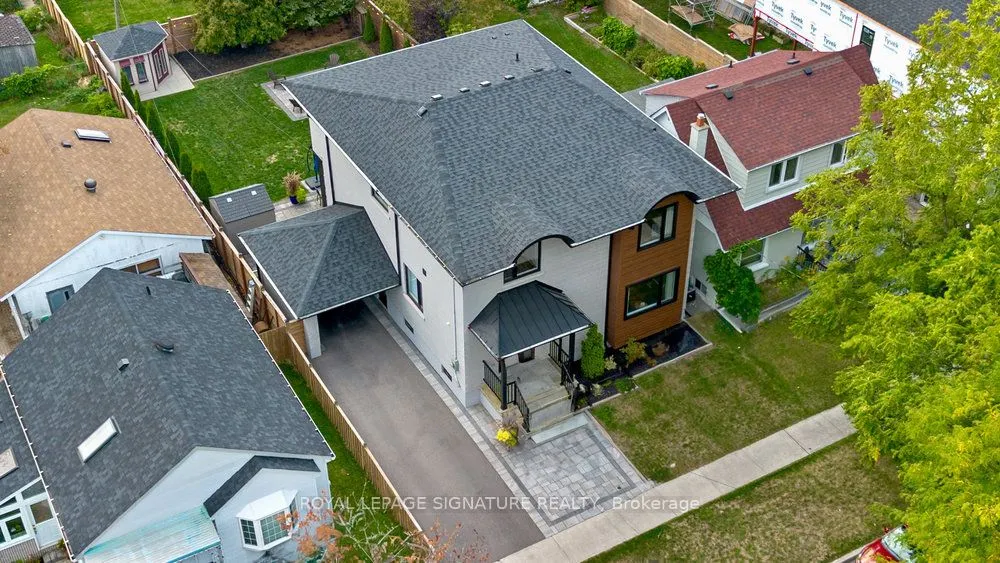 4 Bertha Avenue