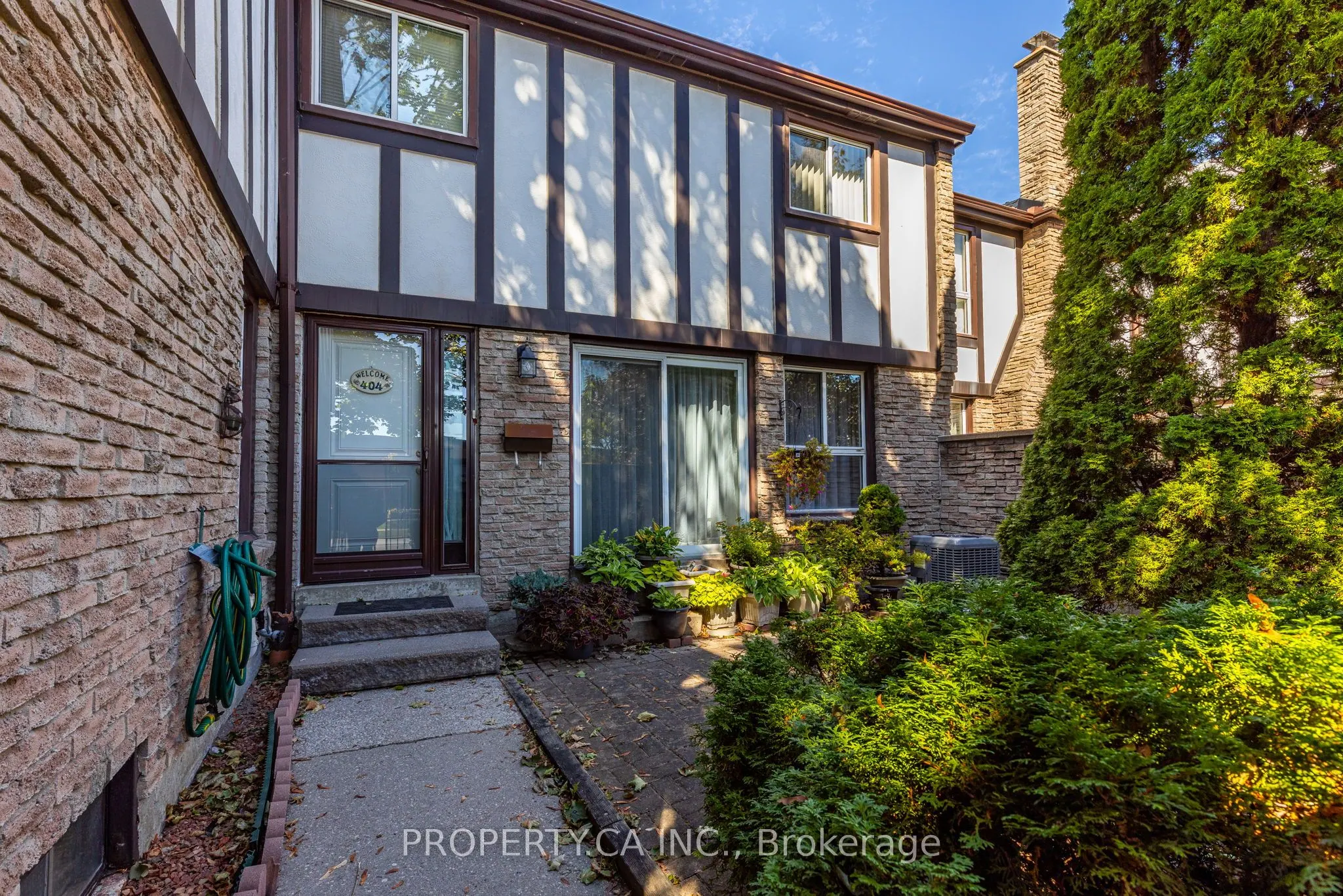 404 Milner Avenue