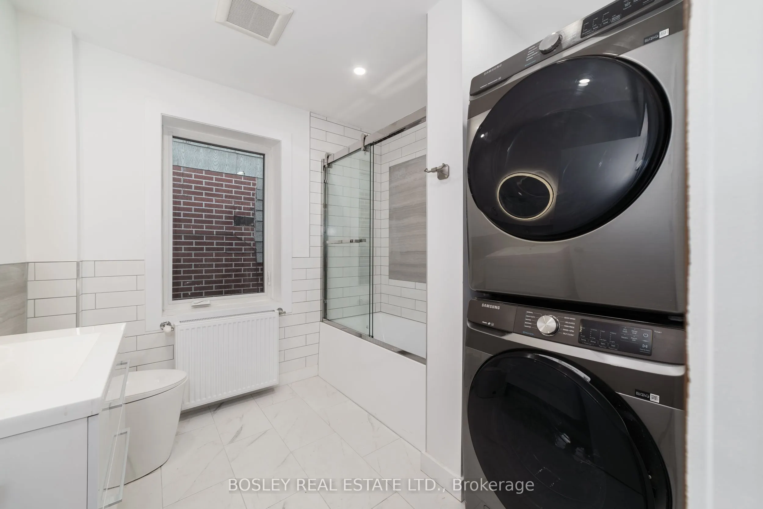 926 Kingston Road, #A