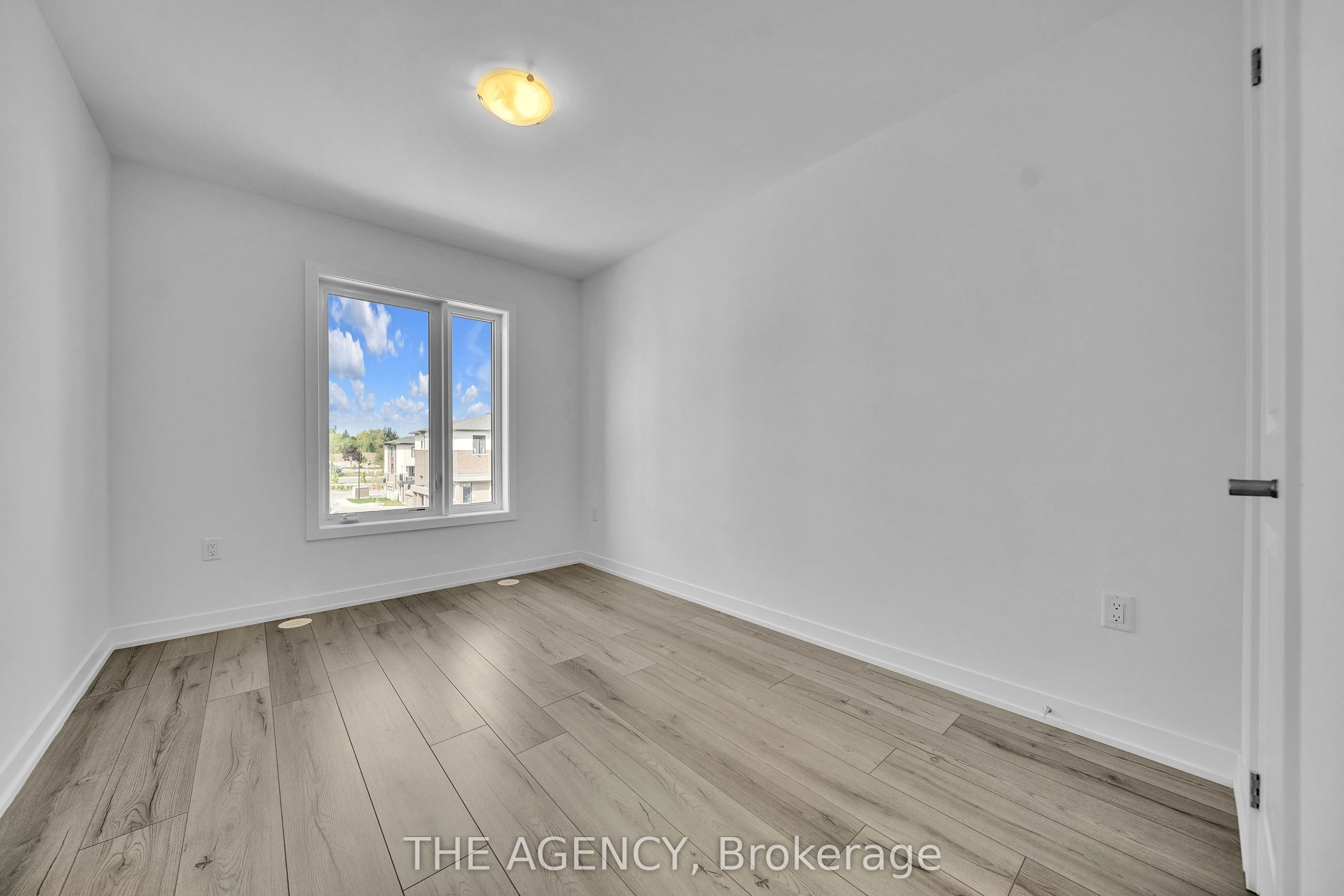 1695 Dersan Street, #1201