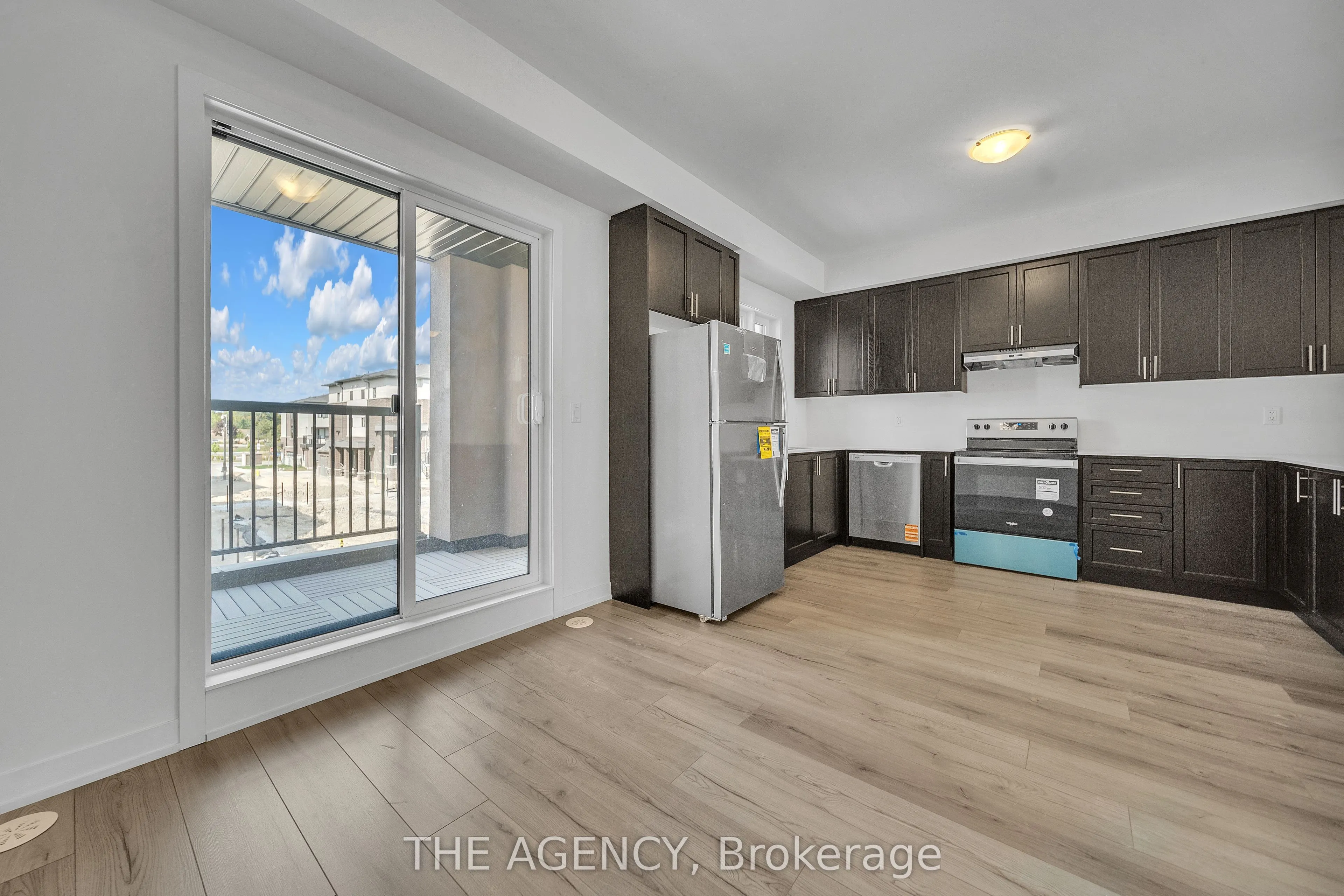 1695 Dersan Street, #1201