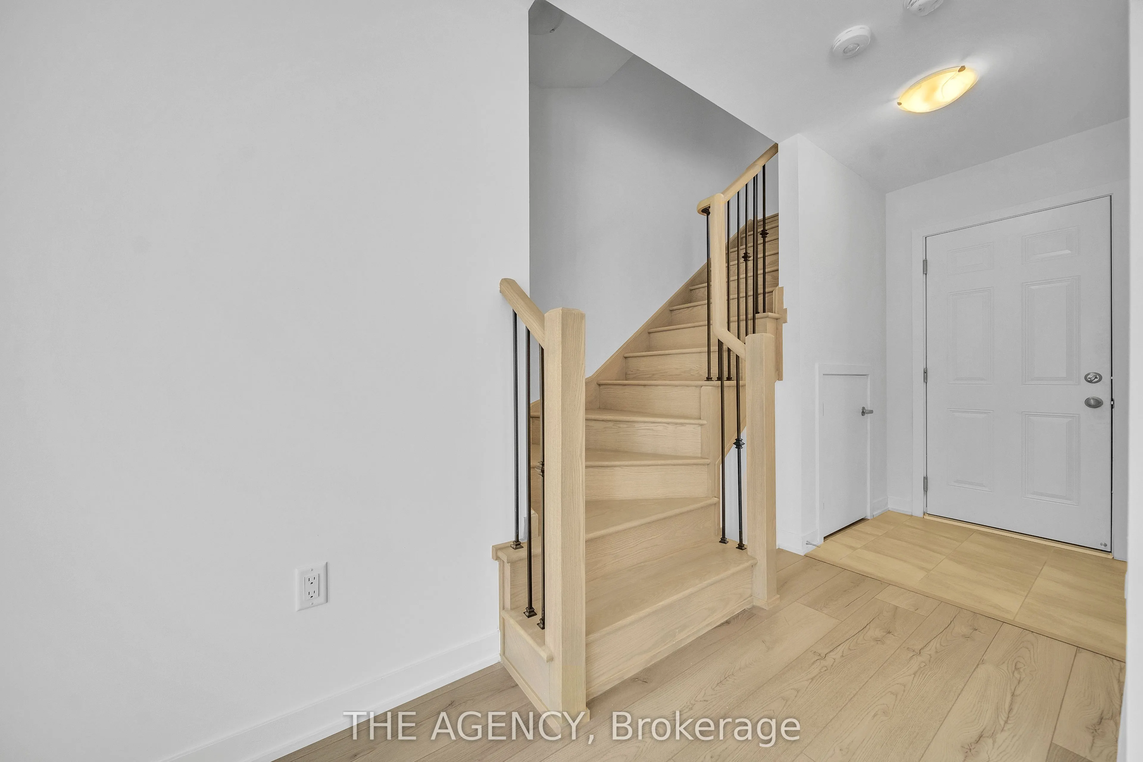 1695 Dersan Street, #1201