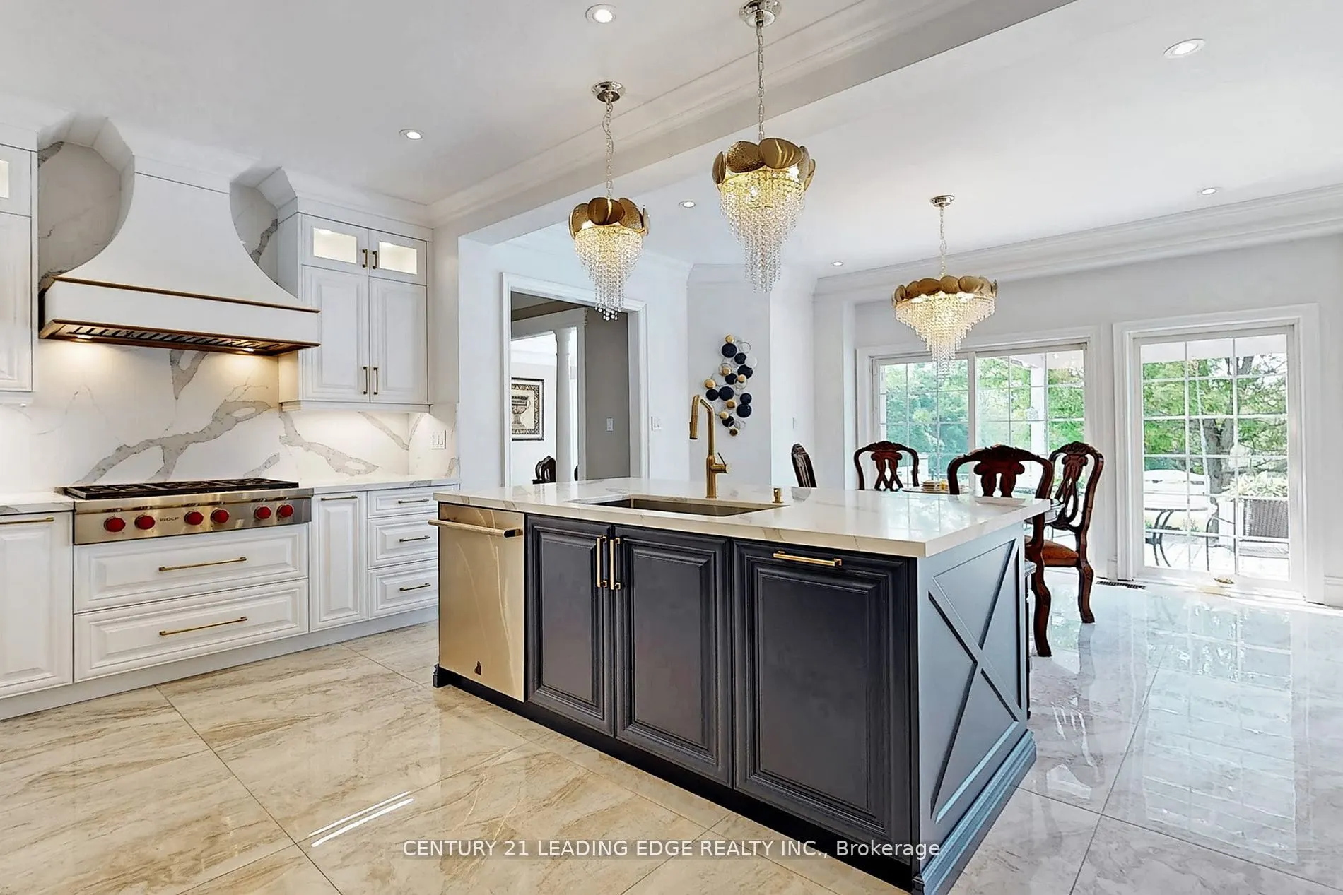 10 Roberson Drive