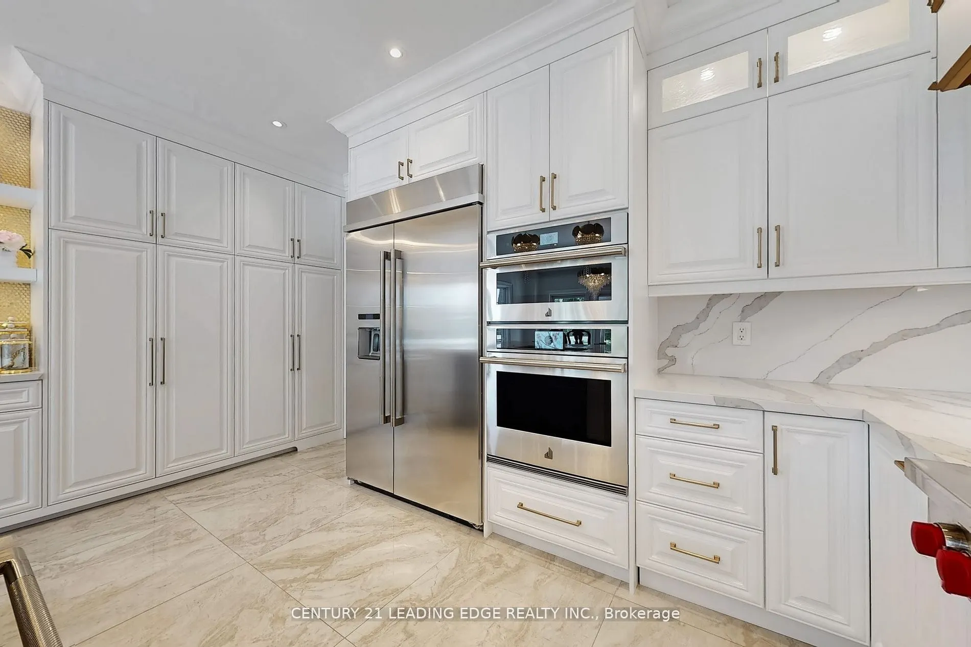 10 Roberson Drive