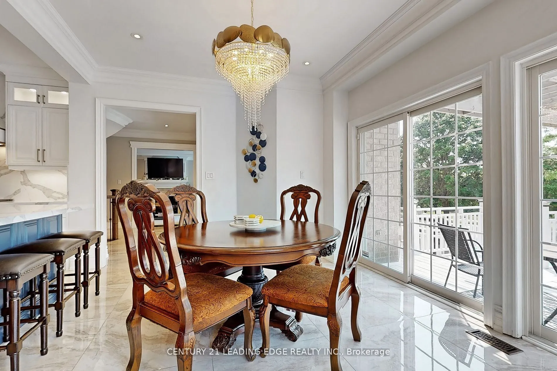 10 Roberson Drive
